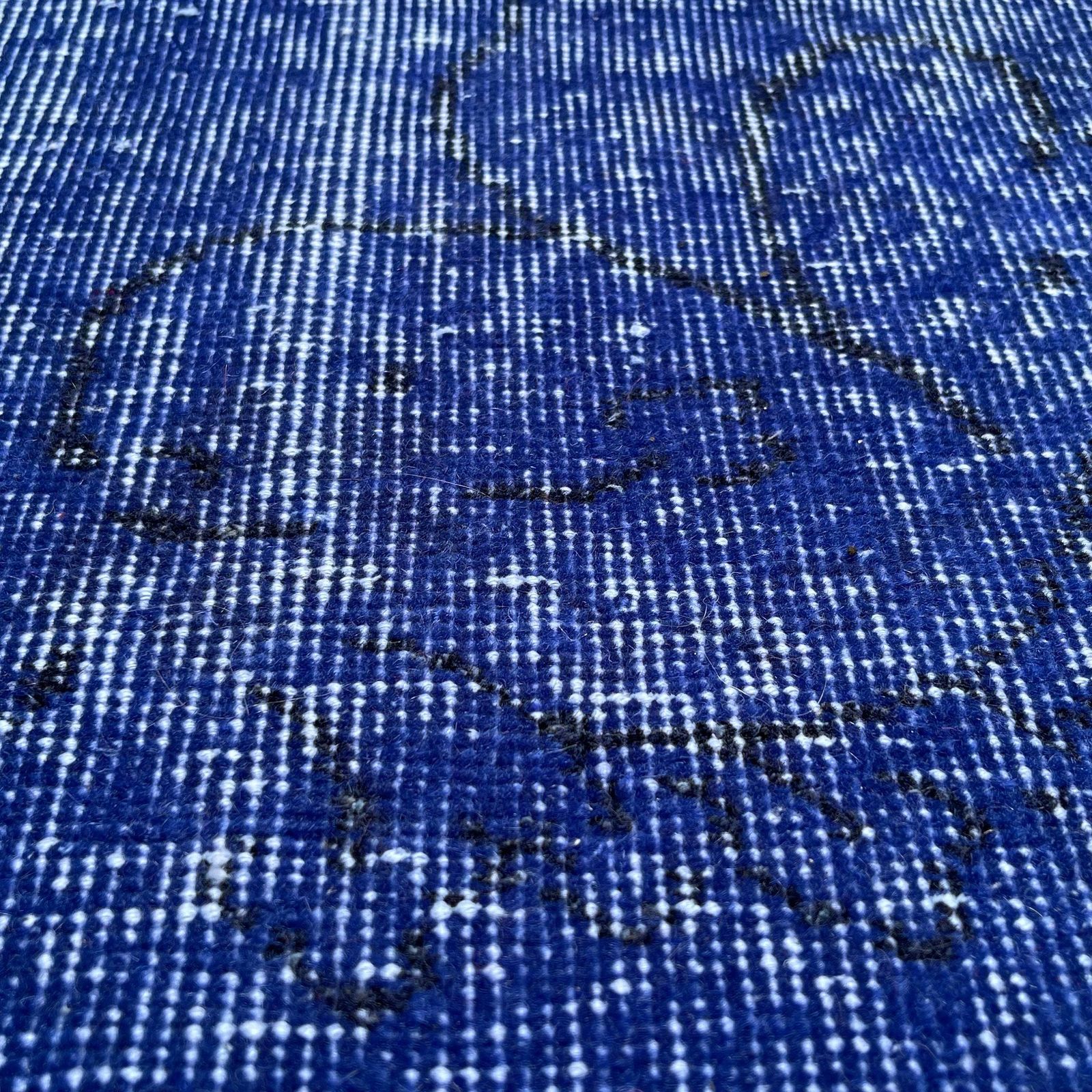 photo furniture Distressed Turkish Narrow Runner 225 X 57 Cm Wool Vintage Rug Runner, Overdyed Blue Rug Runner