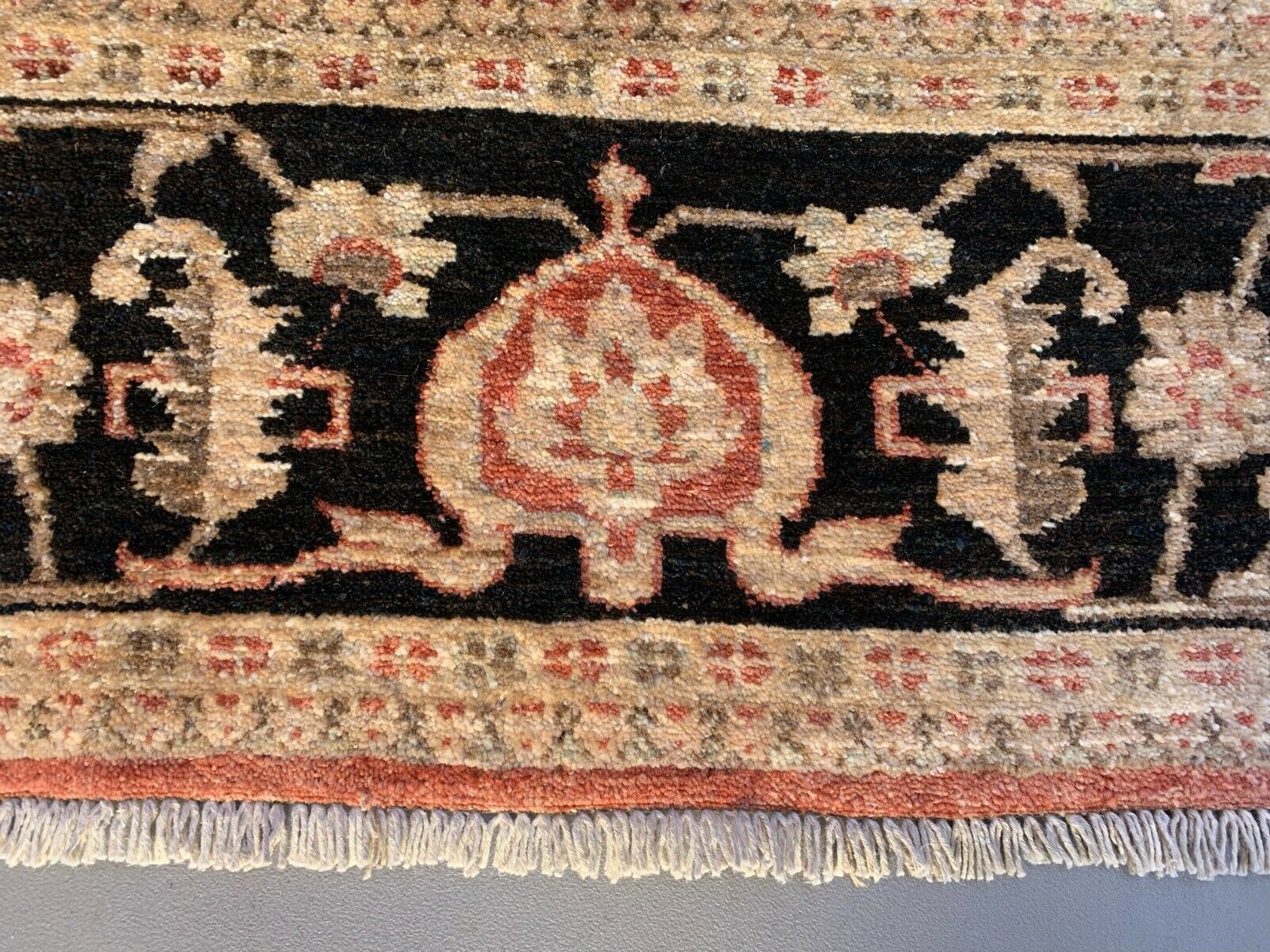 Fine Afghan Wool Ziegler Rug 276x184 Cm Handmade Chobi Red, Beige Black, Large photo vinterior