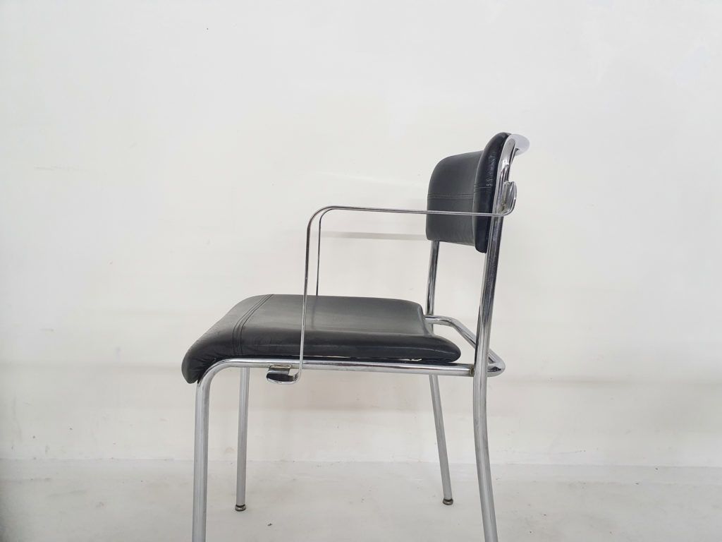 Set Van Vijf Chromen Eetkamerstoelen Met Leren Bekleding Van Aryform, Zweden, Jaren 1970 photo buy