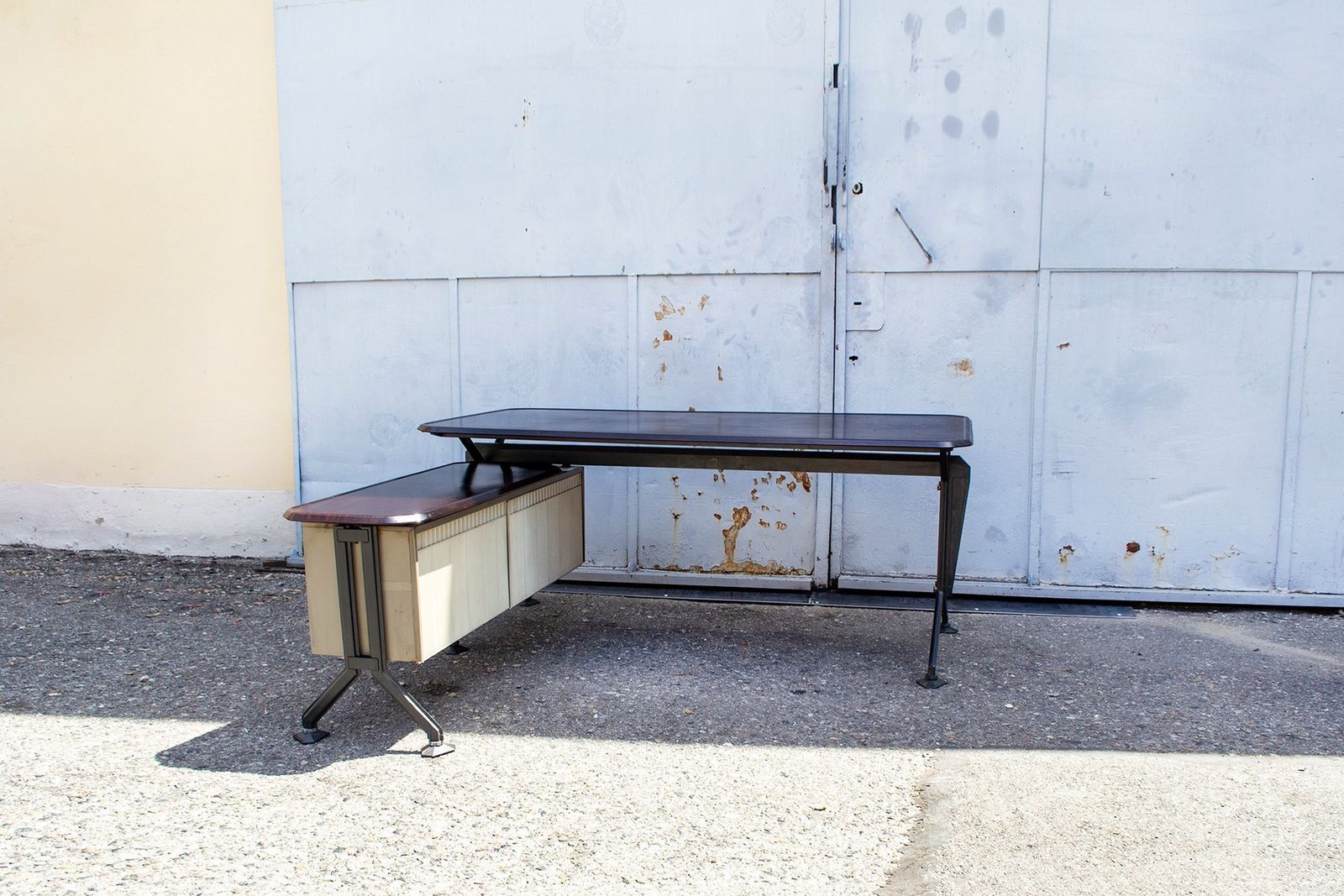 Groot Arco Serie Bureau Met Eiland Door Bbpr Voor Olivetti Synthesis, Ca. Jaren 1960, Set Van 2 photo furniture