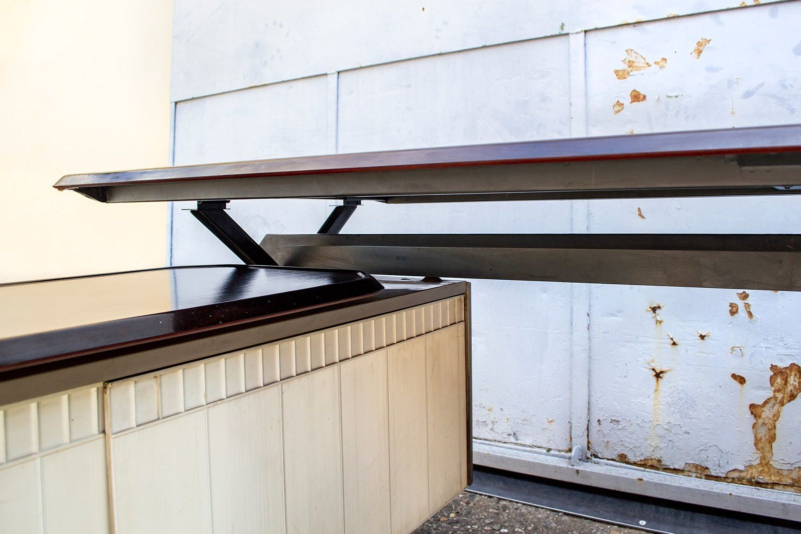 Groot Arco Serie Bureau Met Eiland Door Bbpr Voor Olivetti Synthesis, Ca. Jaren 1960, Set Van 2 photo Meubels