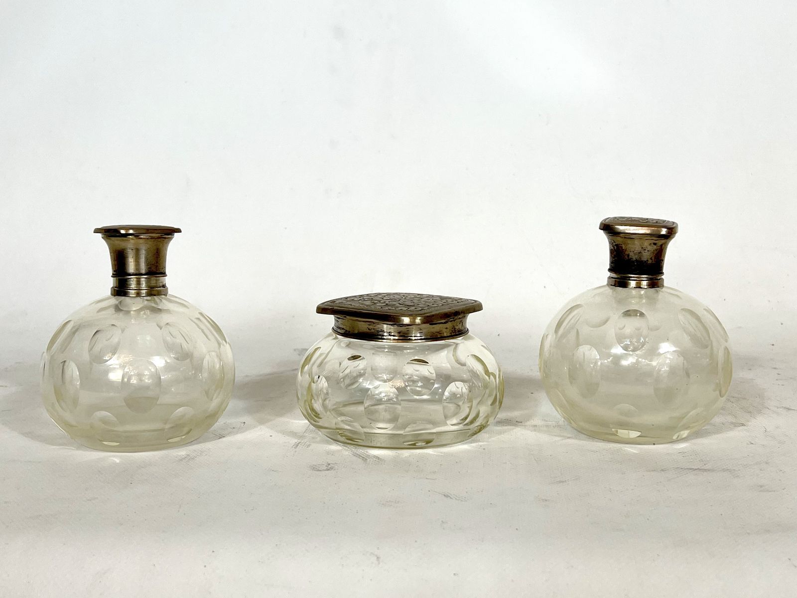 photo for sale Mid Century Italian Toilet Set In Silver Plated And Blown Murano Glass From 40s