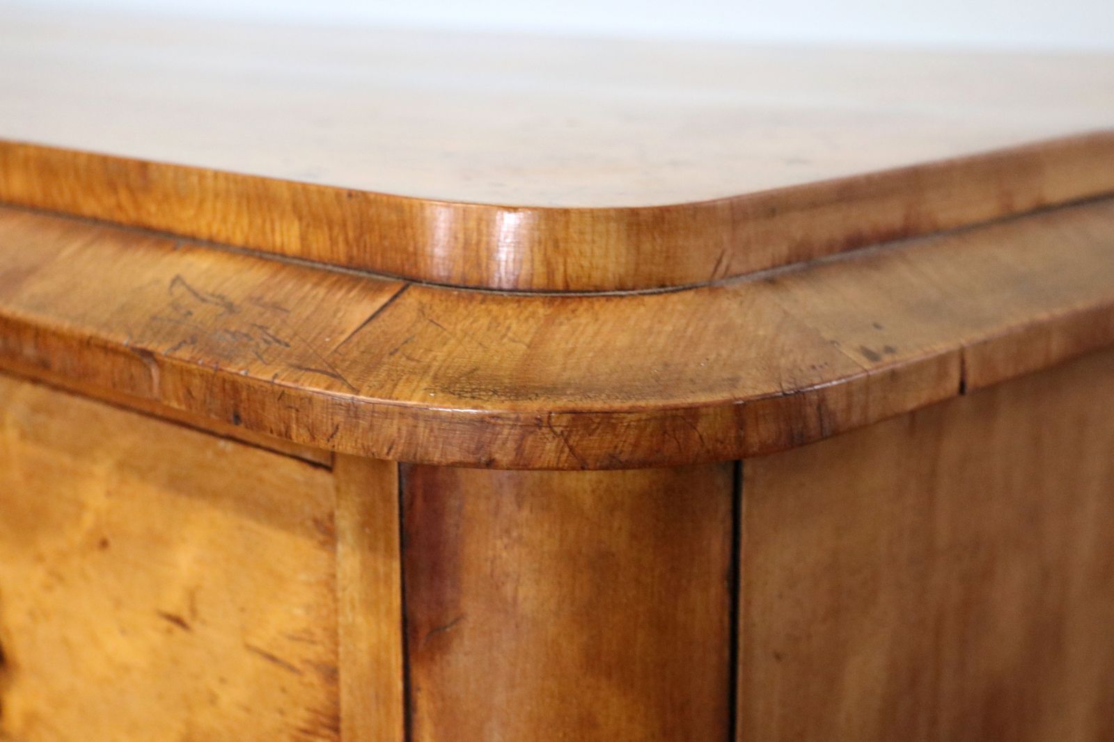 A Quality Victorian Chest Of Drawers! photo furniture