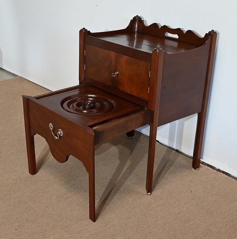 Travel Toilet Montauban In Solid Mahogany – Late 18th Century photo for sale