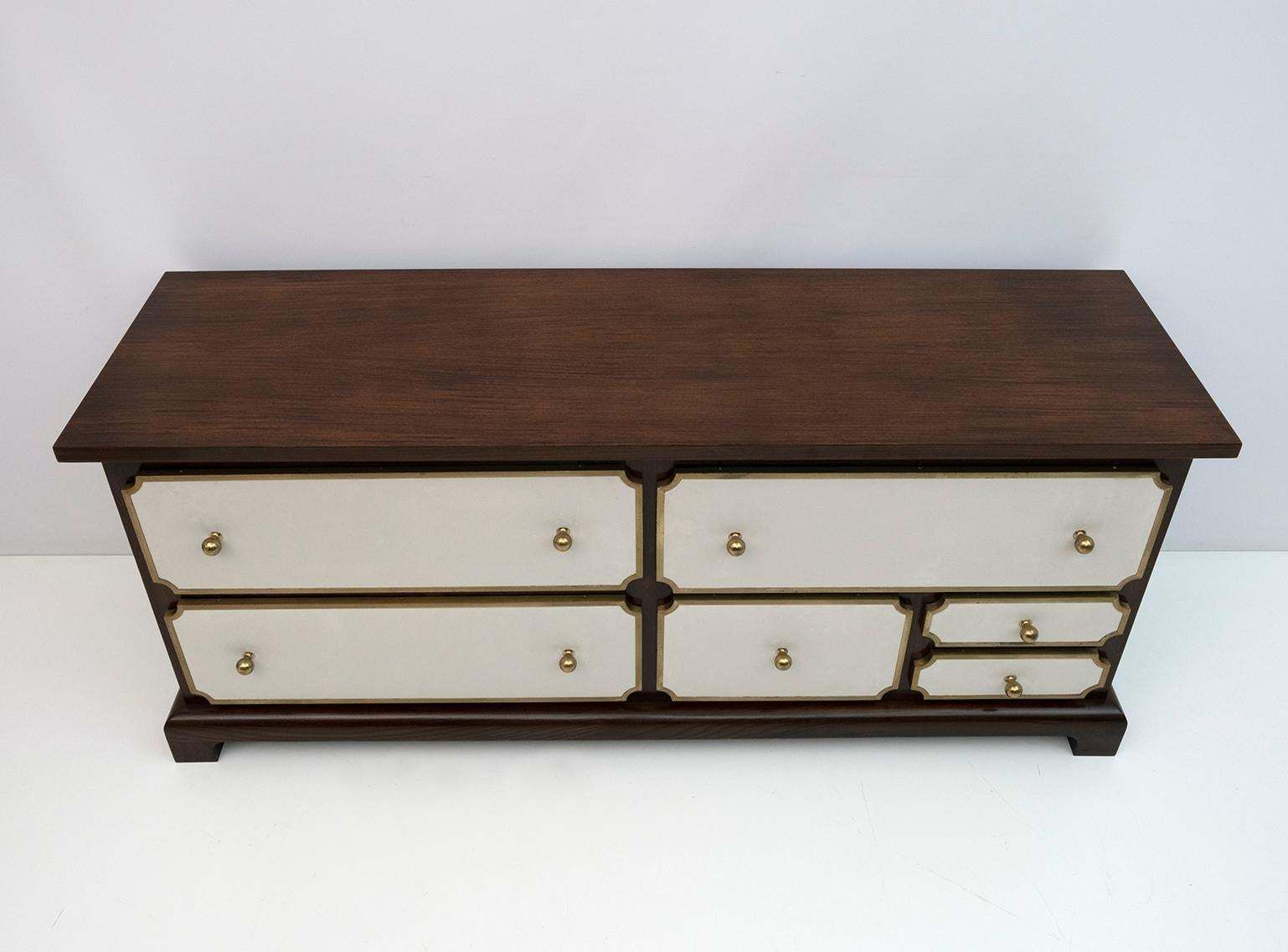 Set Of Luciano Frigerio Mid Century Modern Italian Dresser And Bedside Tables photo vinterior