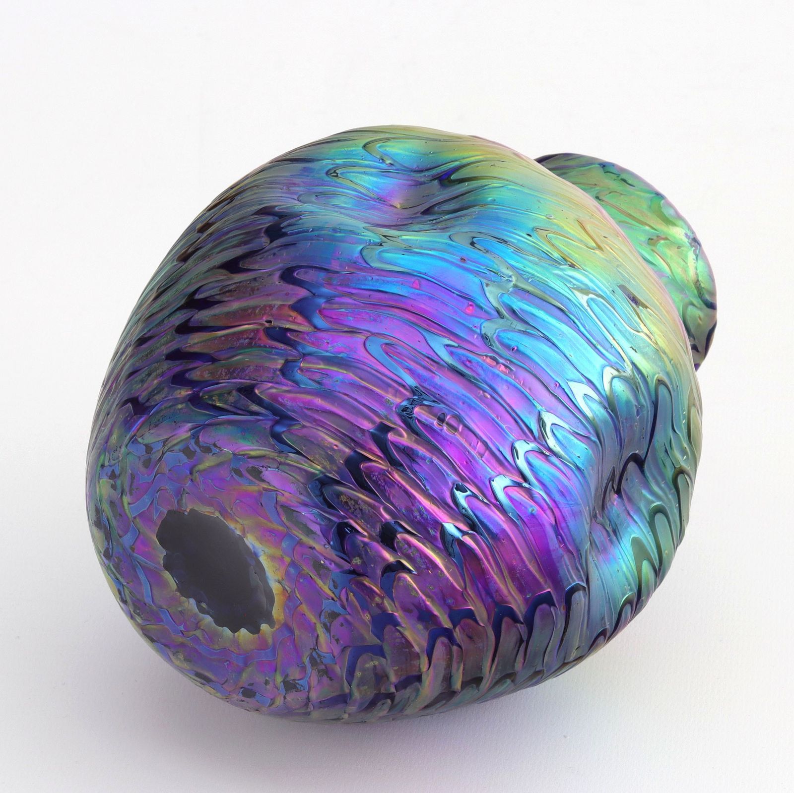Iridescent Kralik Cobalt Blue Glass Vase In Fish Scales Décor C1900 photo vintage