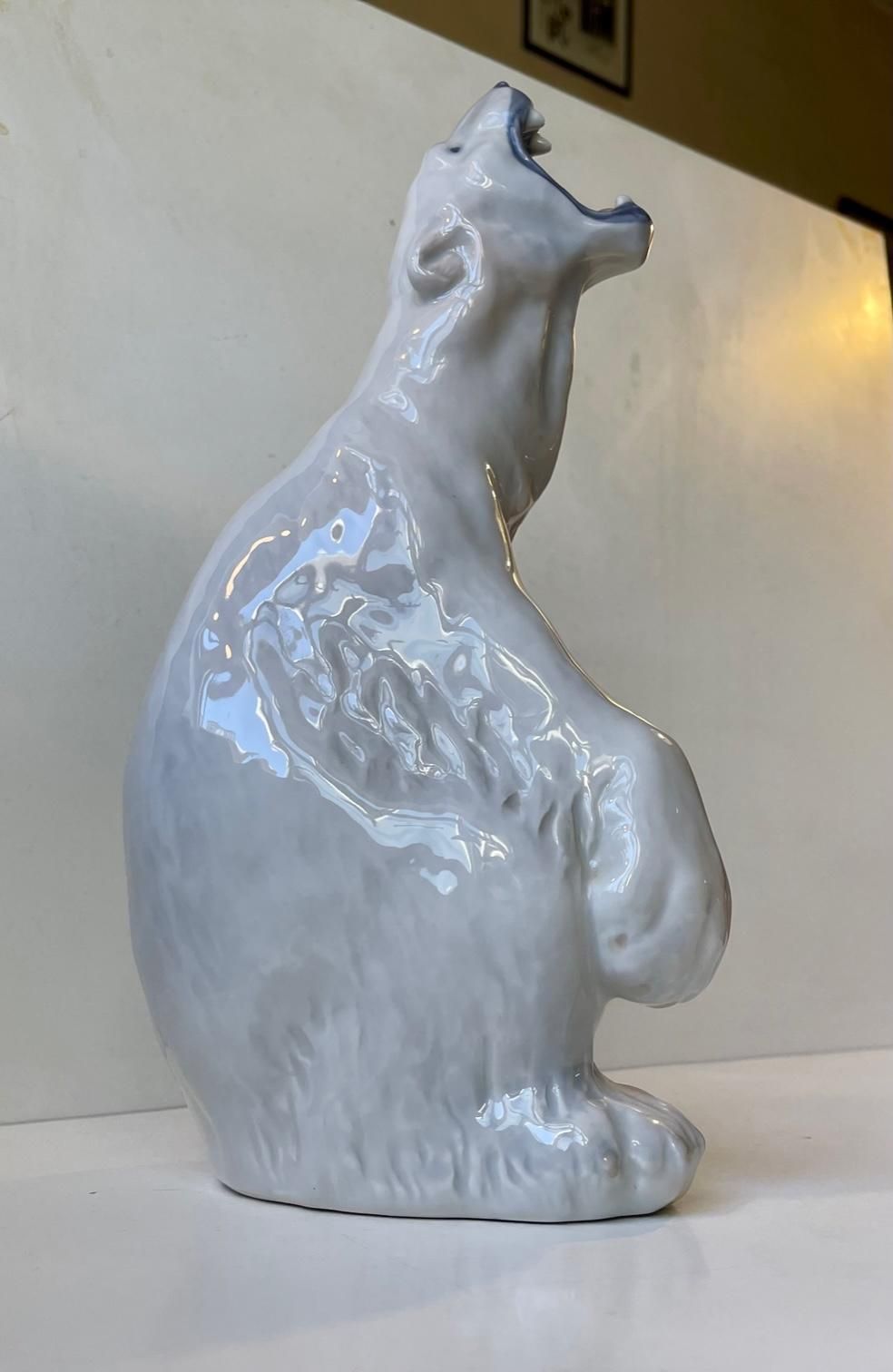 Royal Copenhagen Large Roaring Porcelain Polar Bear No. 502 By C. F. Liisberg photo 1190.0