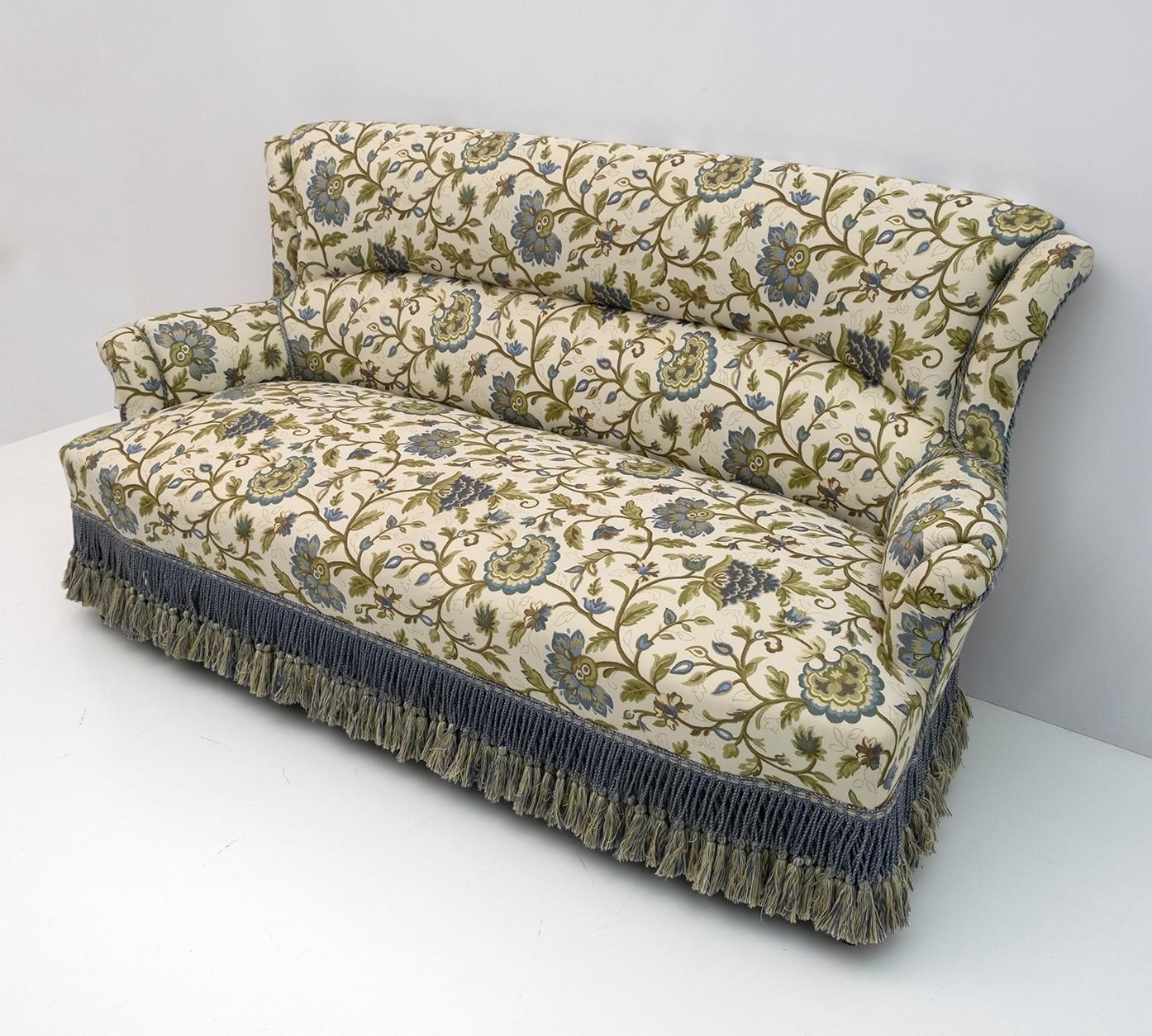 Rare 19th Century Napoleon III Brocade Sofa And Two Armchairs photo 7908.0