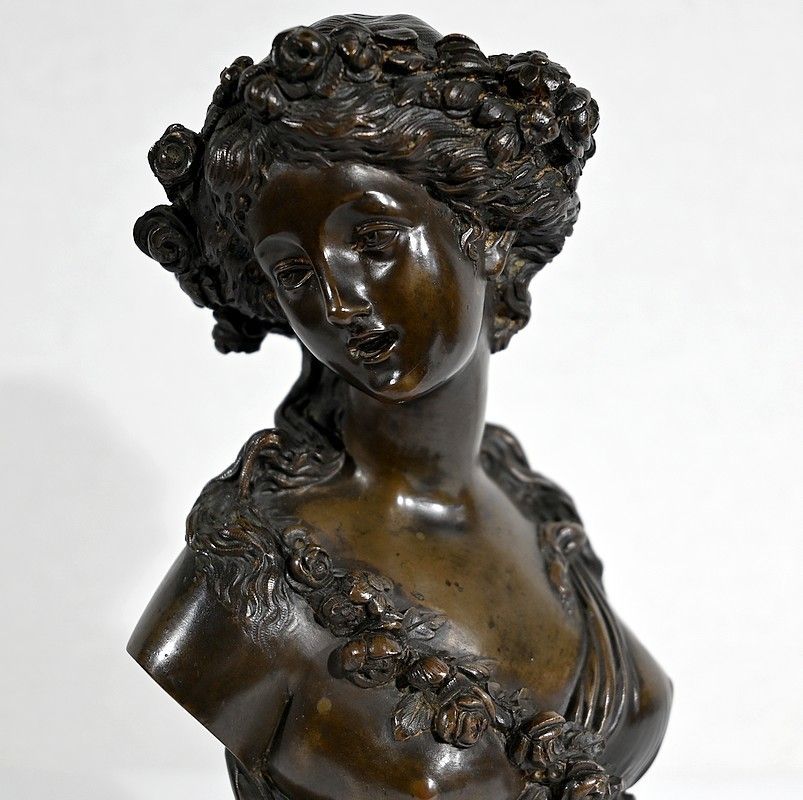 721.0 Bronze "Young Woman Crowned With Flowers" After Jc Marin   19th Century photo