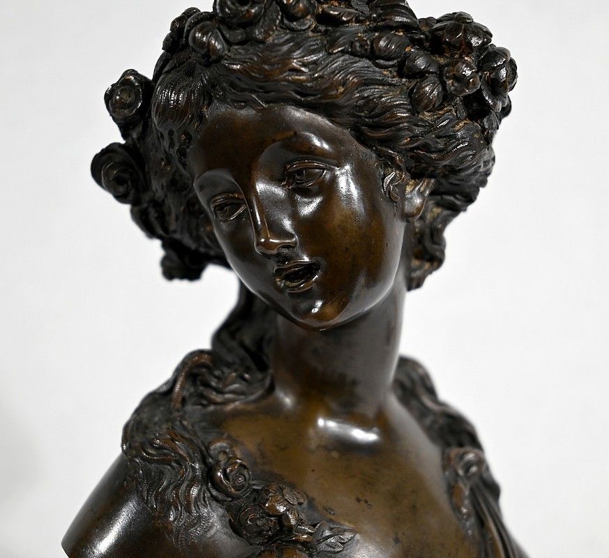 photo vinterior Bronze "Young Woman Crowned With Flowers" After Jc Marin   19th Century