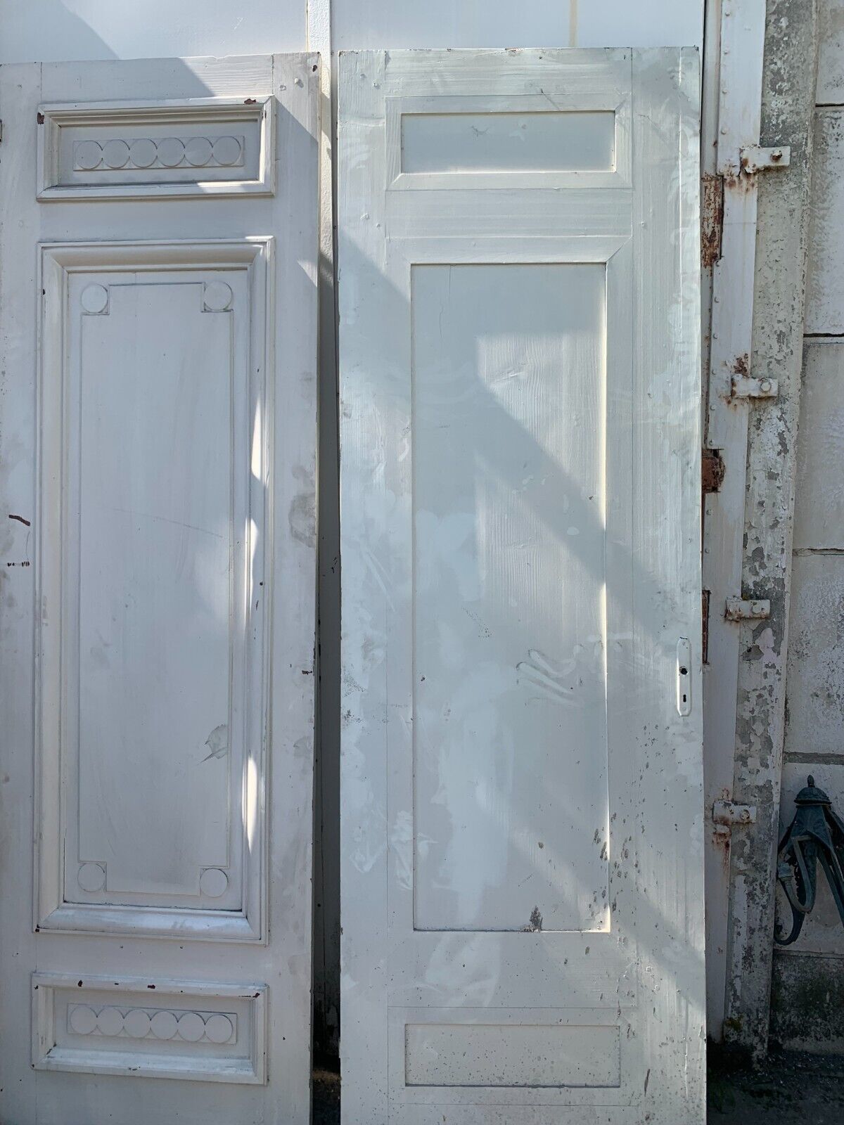Double Art Deco Cupboard Door In 20th Century Patinated Fir photo vinterior