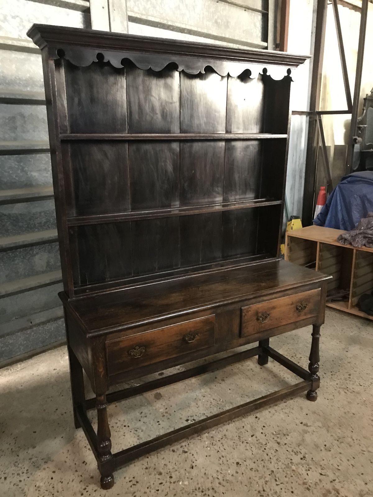 photo furniture Beautiful 18th Century Oak Dresser