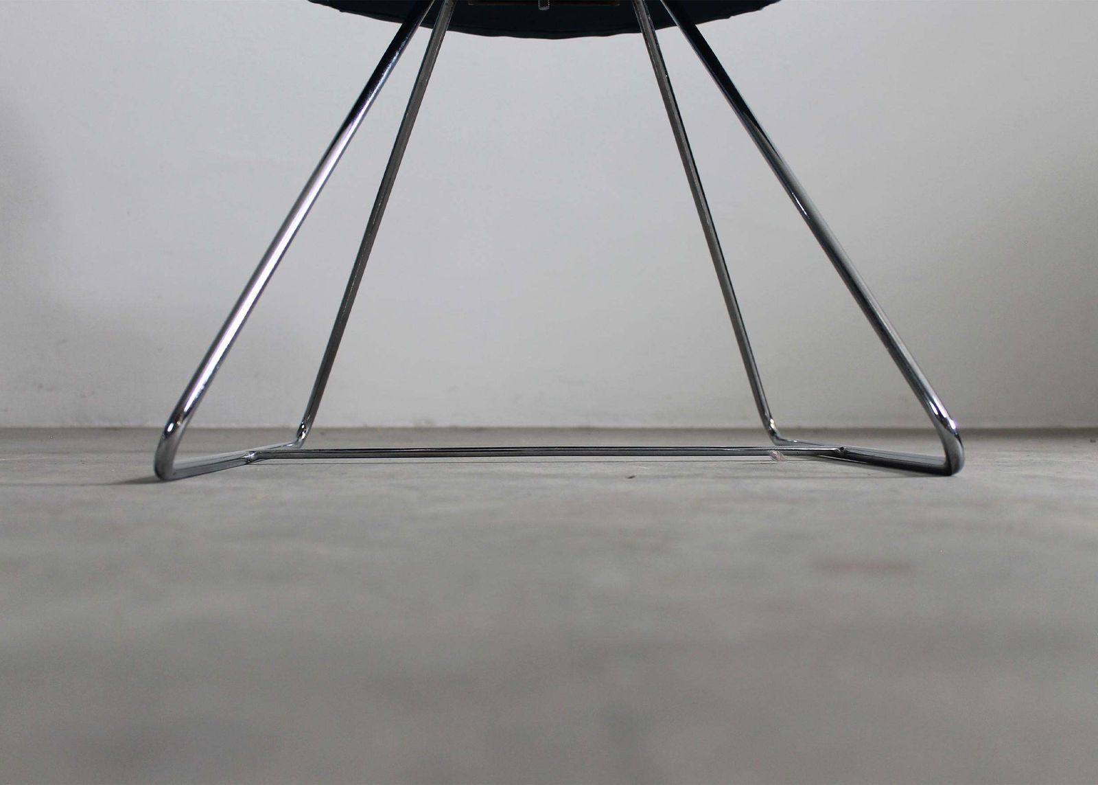 Vittorio Introini Set Of Four Longobarda Chairs By Saporiti 1960s Italy photo vinterior
