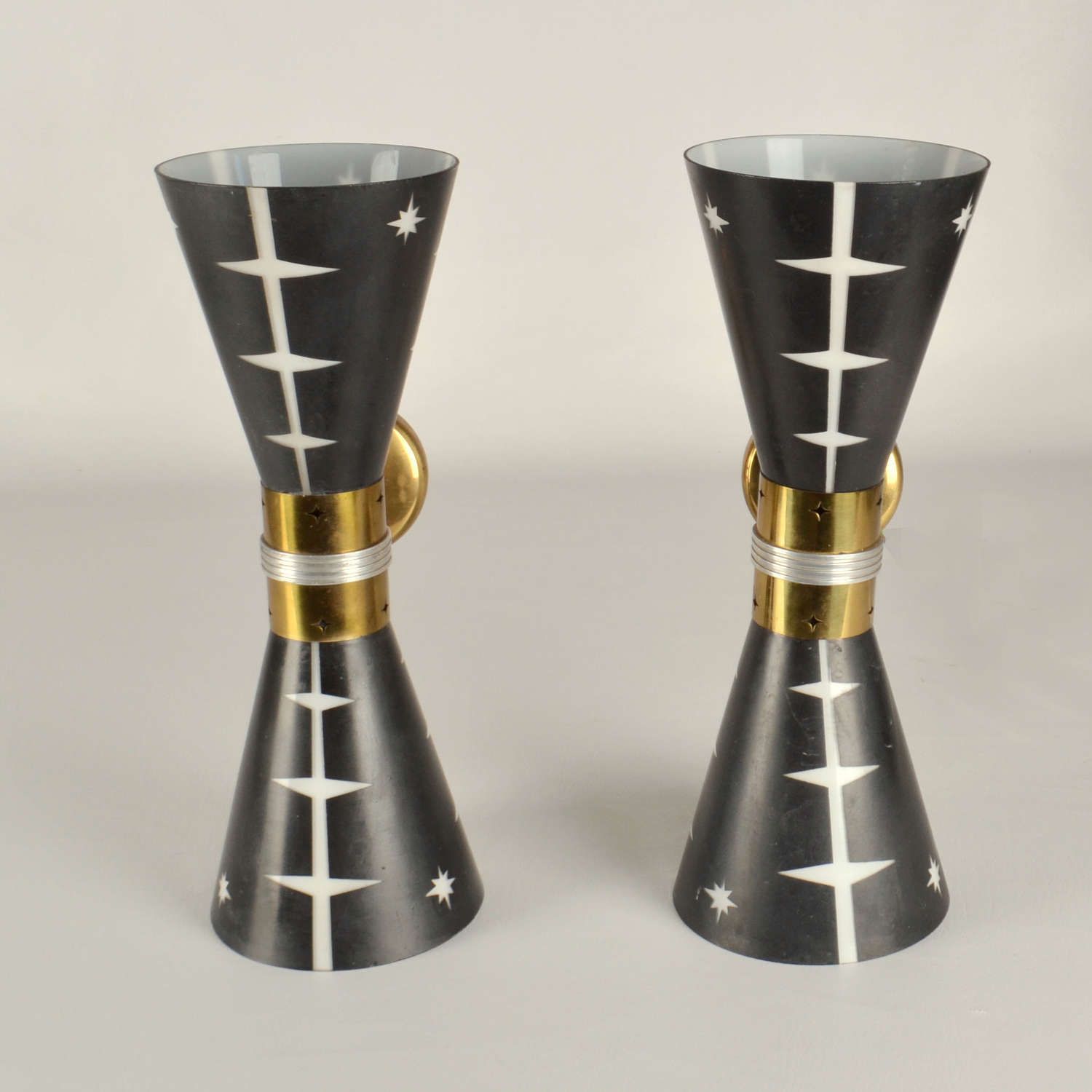 Rare Pair Of 1950’s Hourglass Wall Lights In Black Glass photo for sale