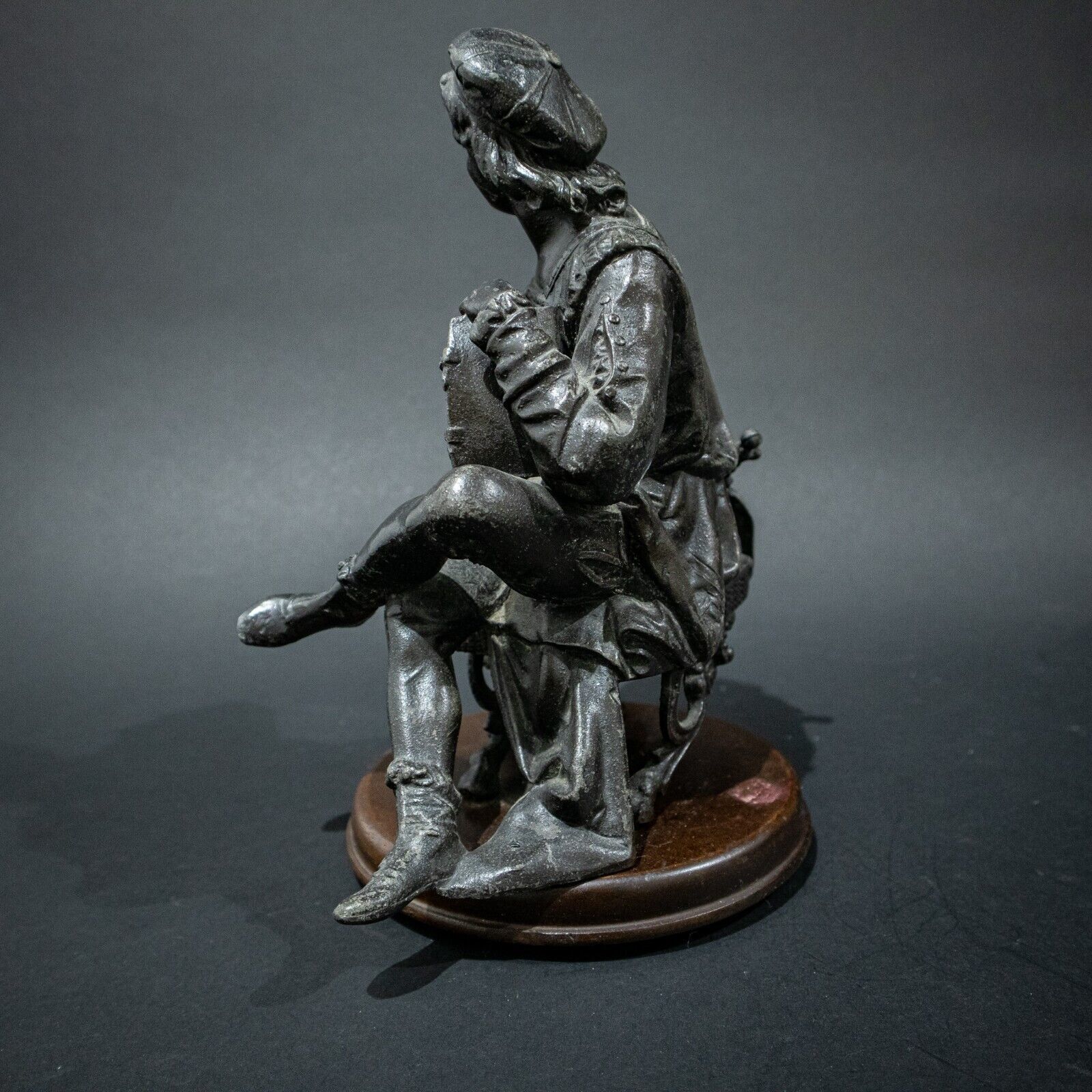 Spelter Figure Of An Artist, 1800s photo vinterior