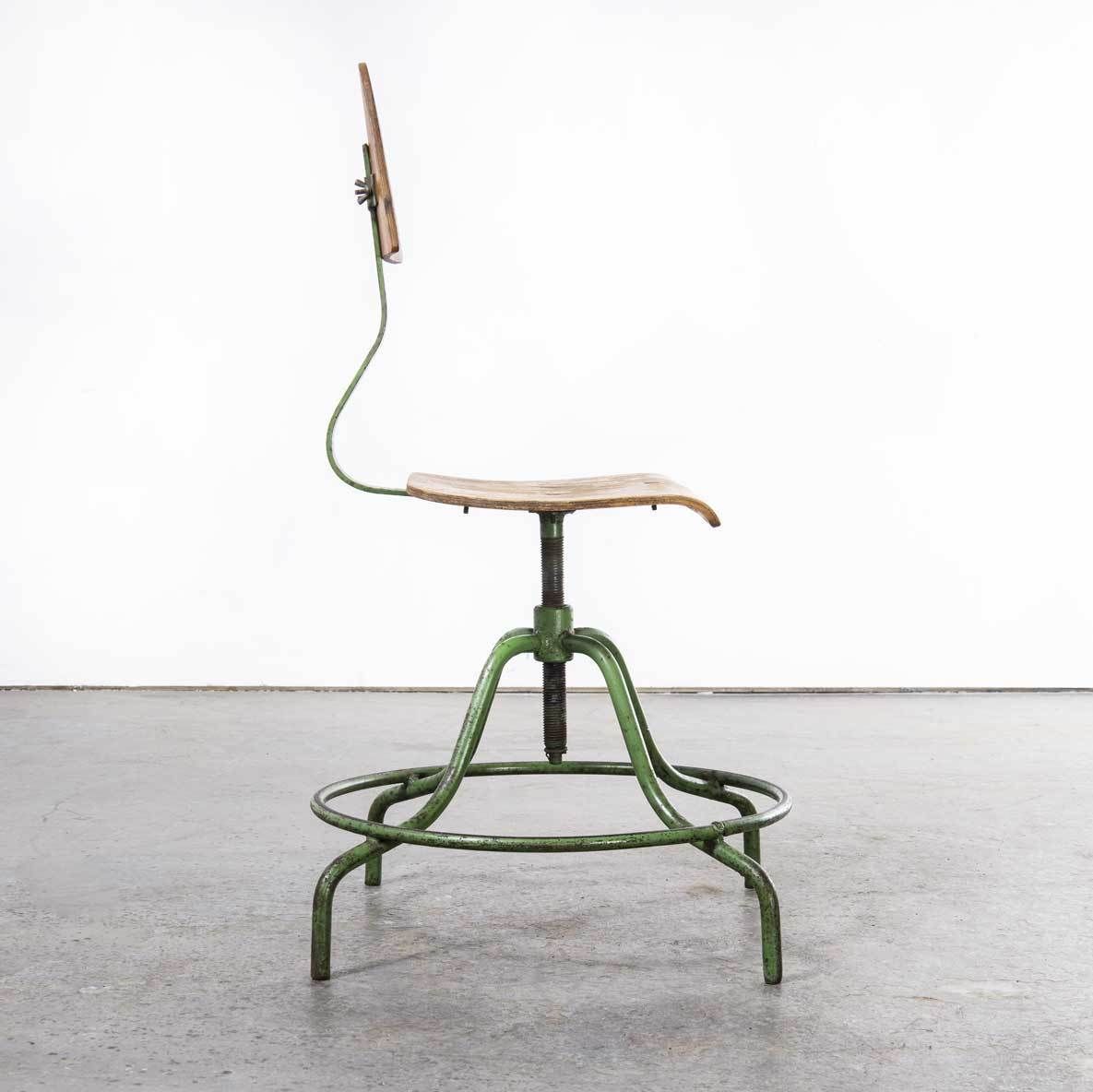 1950’s Industrial Czech Swivel Chair photo vinterior