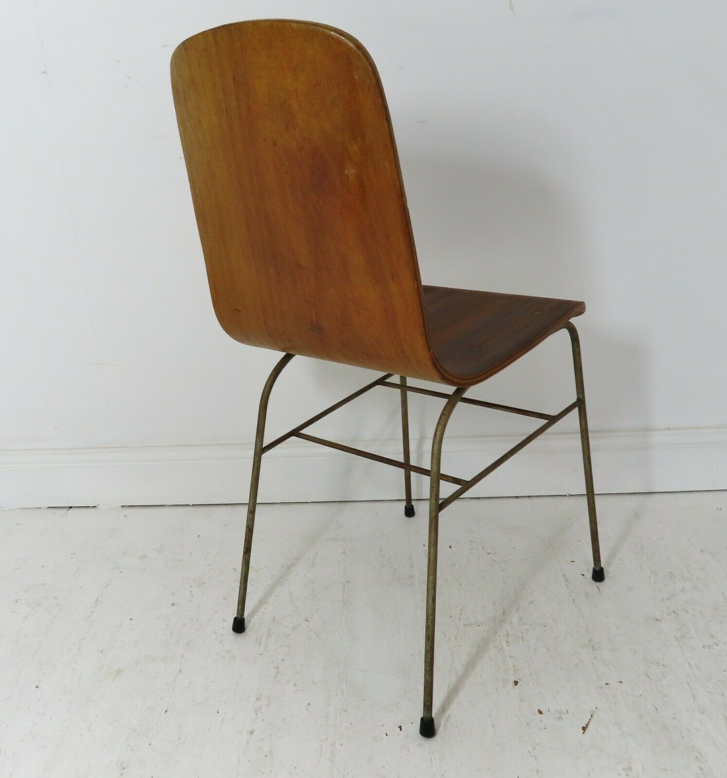 Stunning Set 4 Vintage Walnut Plywood Neil Morris Toby Dining Chairs   1950's photo for sale