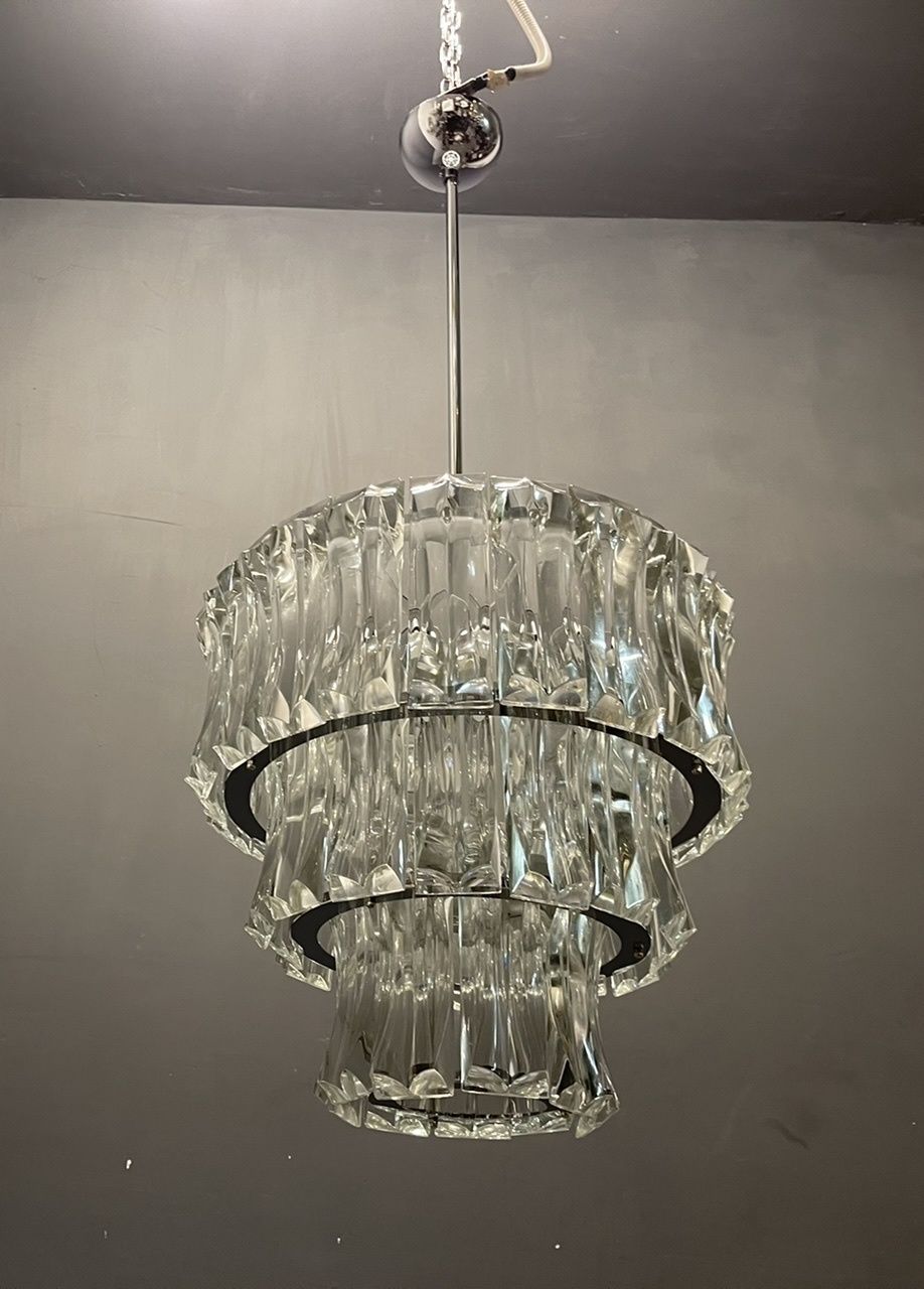 photo furniture Italian Midcentury Murano Glass Chandelier