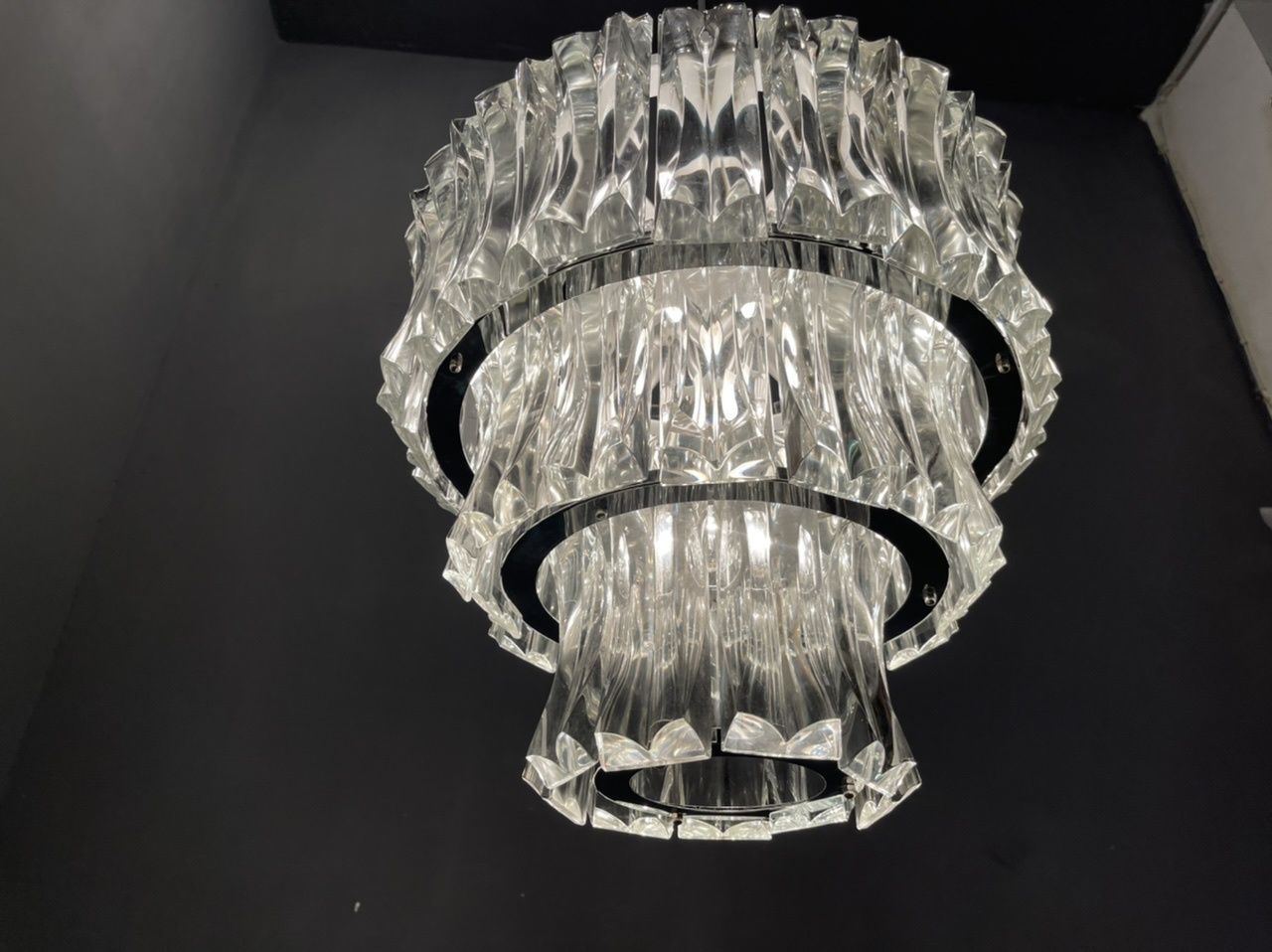 1750.0 Italian Midcentury Murano Glass Chandelier photo