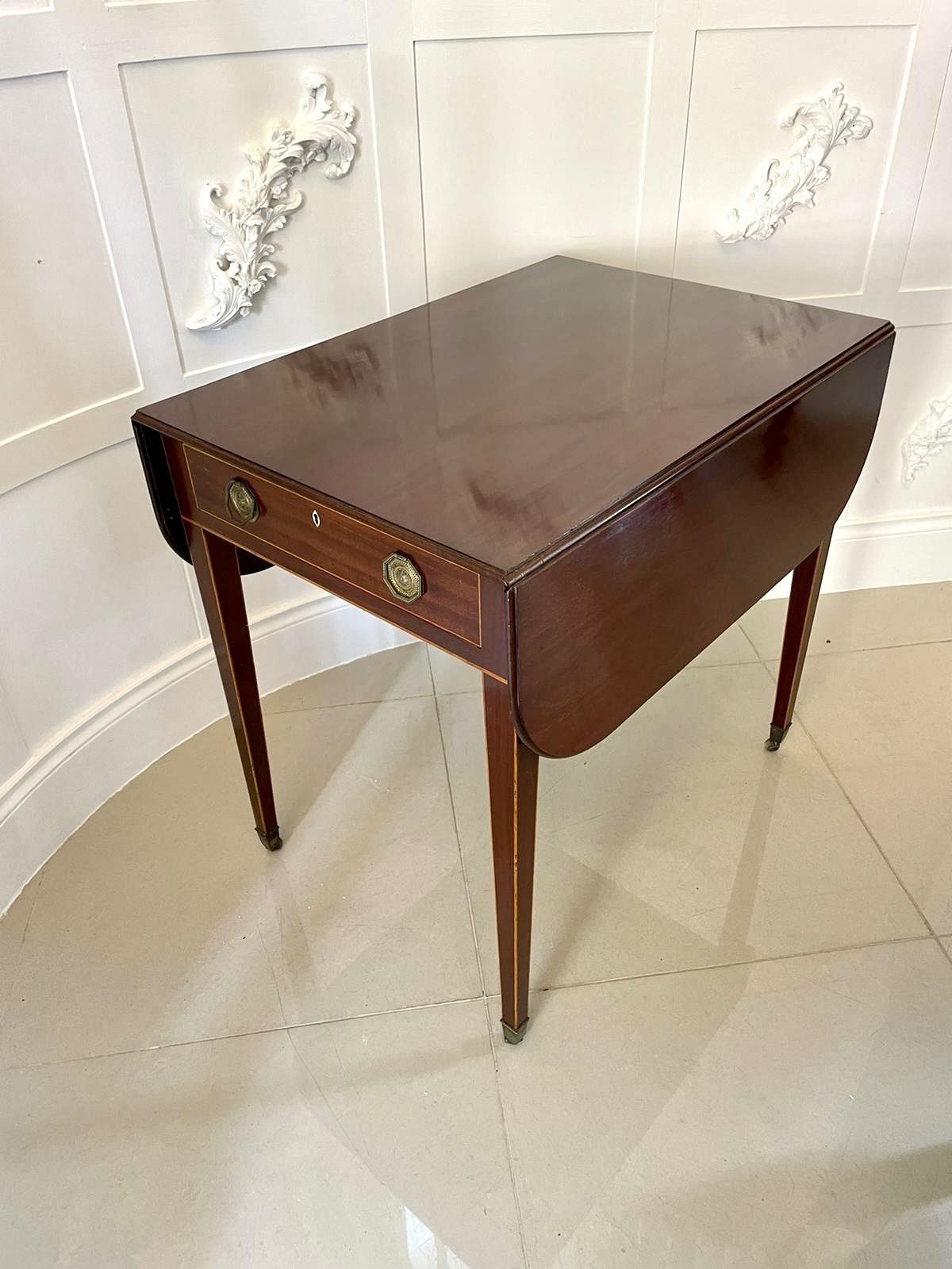Antique George III Quality Mahogany Inlaid Pembroke Table