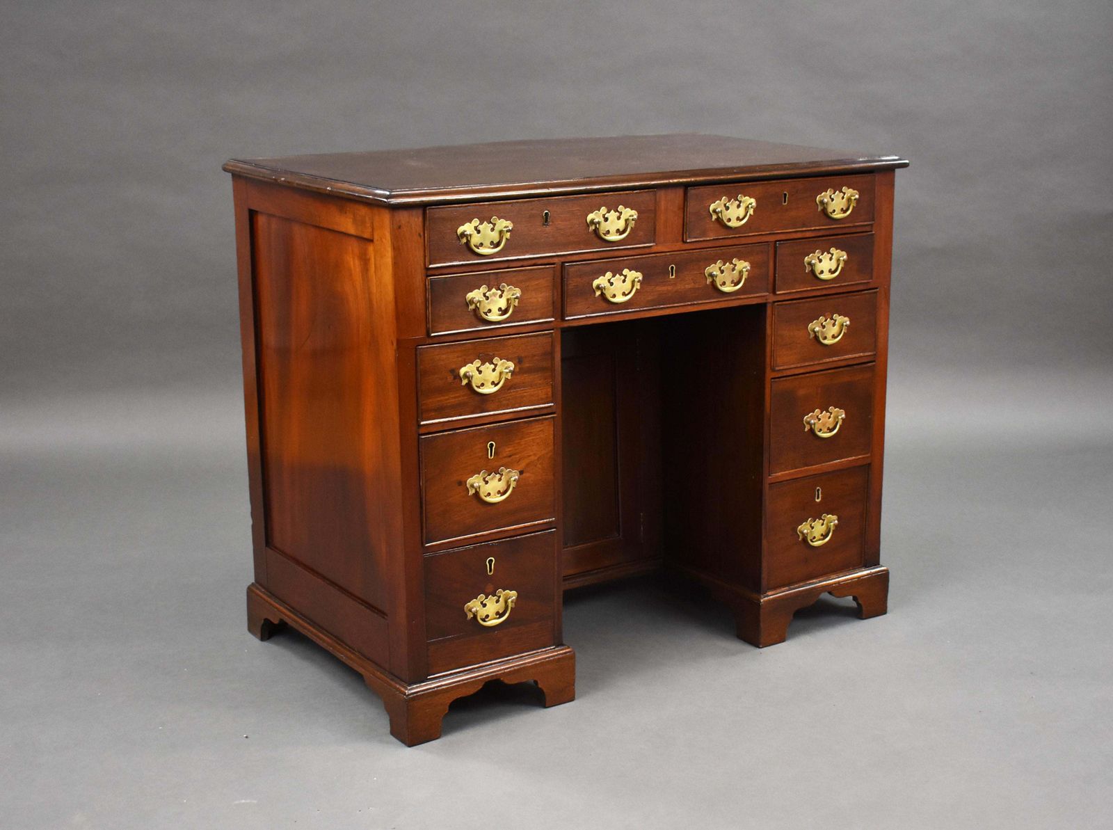 18th Century English George III Mahogany Kneehole Desk photo furniture