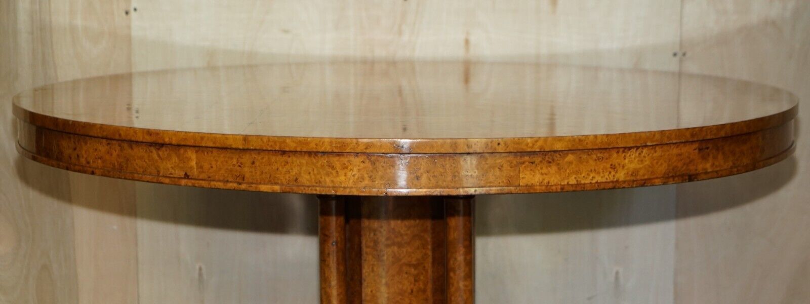 Exquisite Important Burr Walnut Tilt Top Dining Occasional Table Stunning Base photo for sale