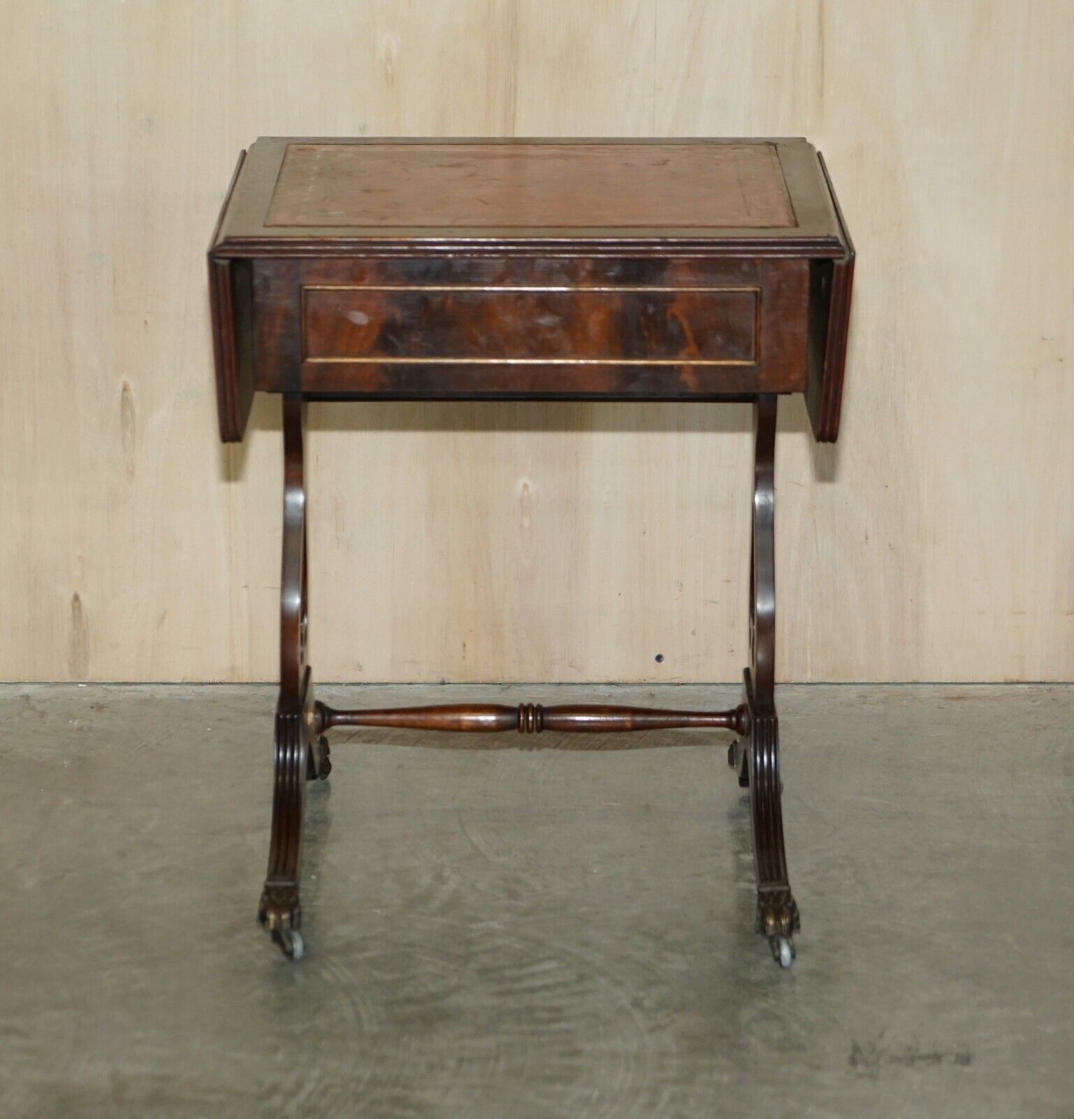 Bevan Funnell Oxblood Leather Side End Table Extending Top Great Games Table photo vintage