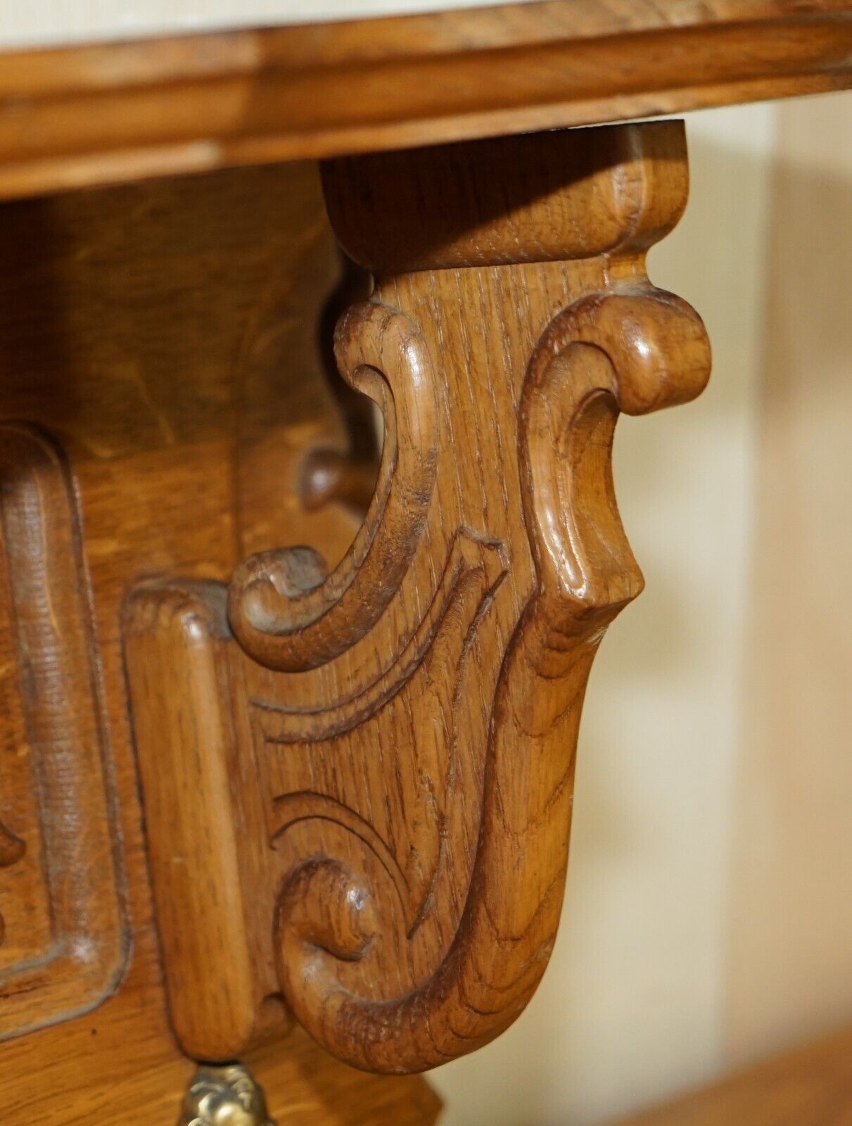 Ornately Carved Cherub Dutch Oak Coat Hat Scarf Wall Rack Hanger Royal Hooks photo vintage