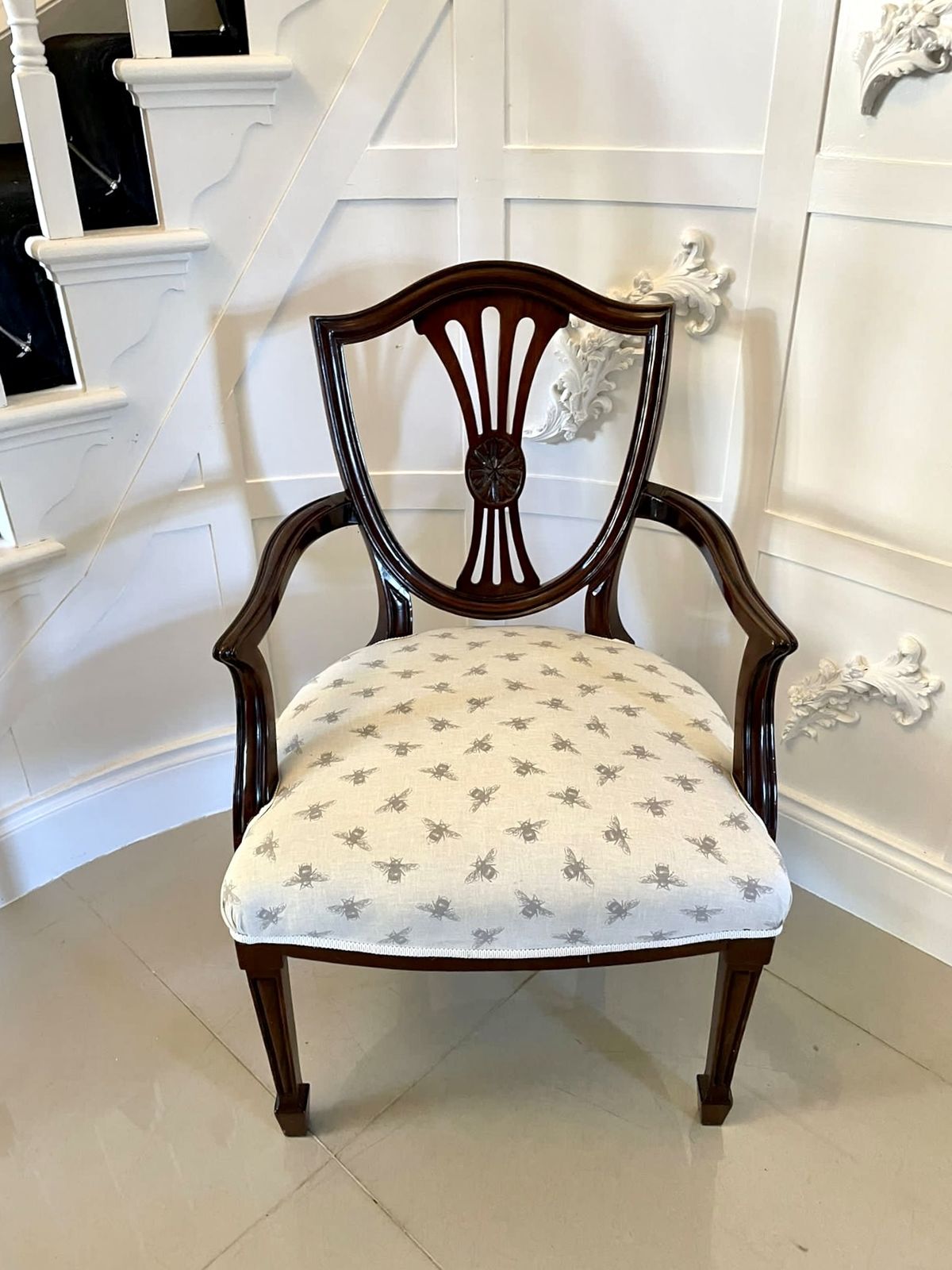 Furniture Antique Hepplewhite Style Mahogany Armchair photo