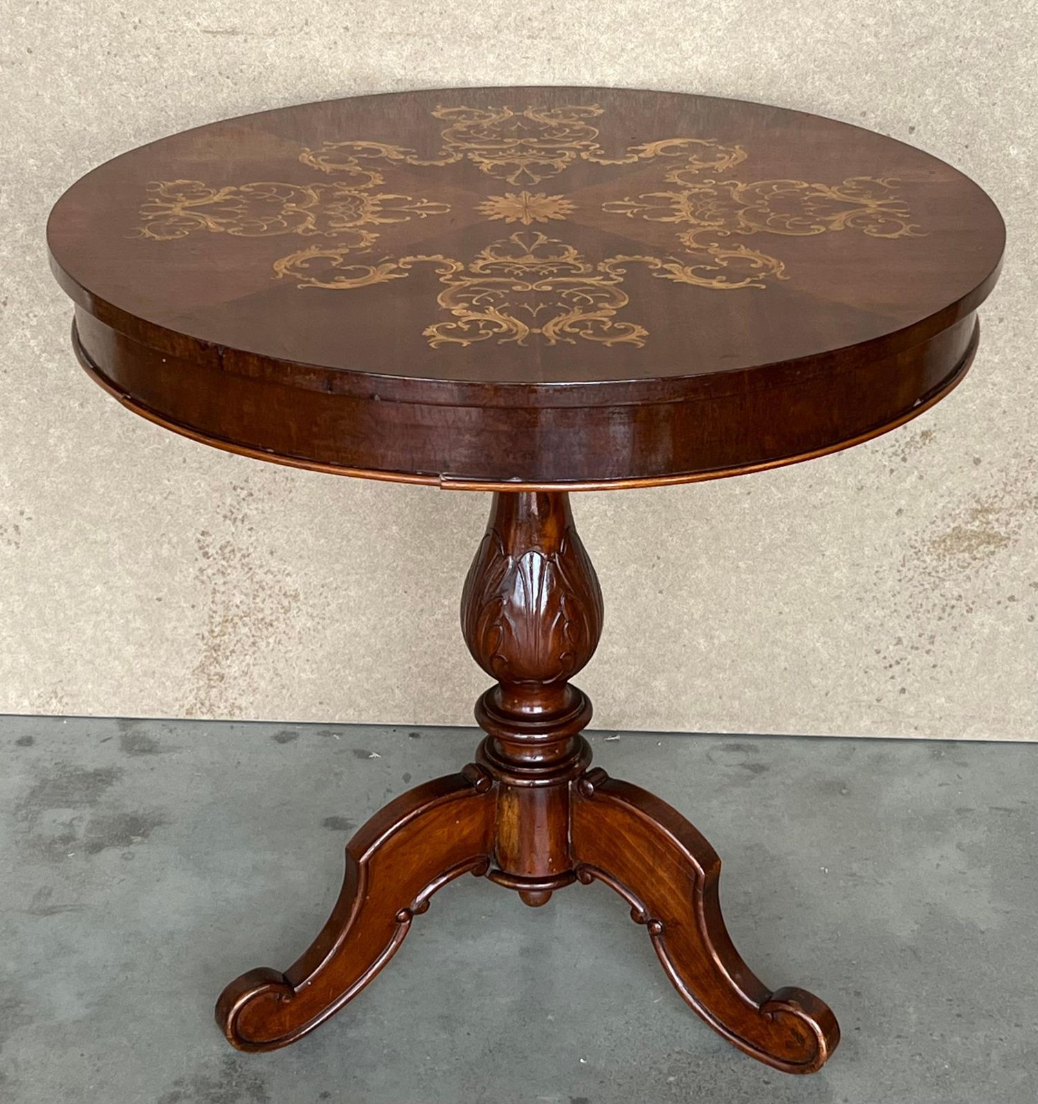 19th Century Round Marquetry Pedestal Italian Table photo furniture