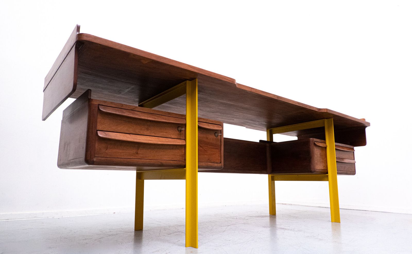 Italian Mid Century Modern Desk In Walnut photo Furniture