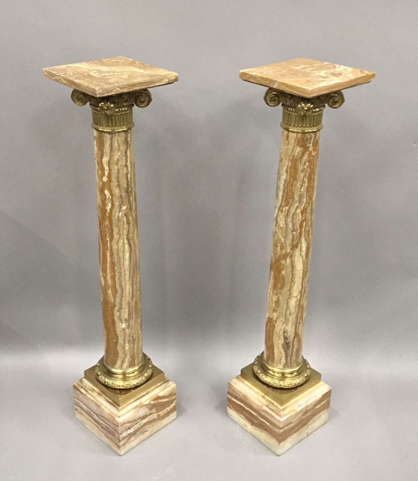 photo furniture A Splendid C19th Pair Of Marble And Ormolu Pedestal Columns
