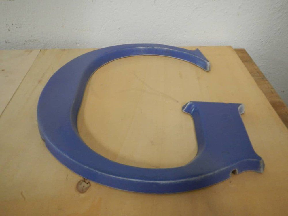 Letter G In Terracotta, 1940, 1940s photo furniture