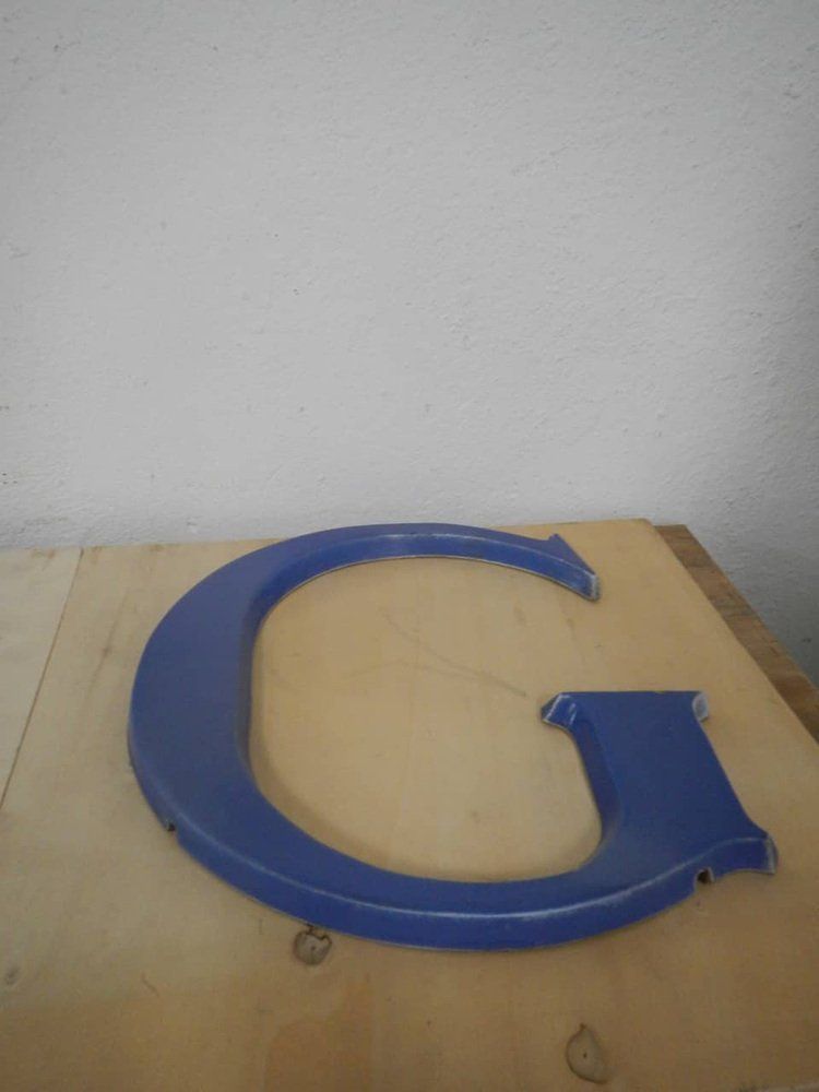Letter G In Terracotta, 1940, 1940s photo 209.04