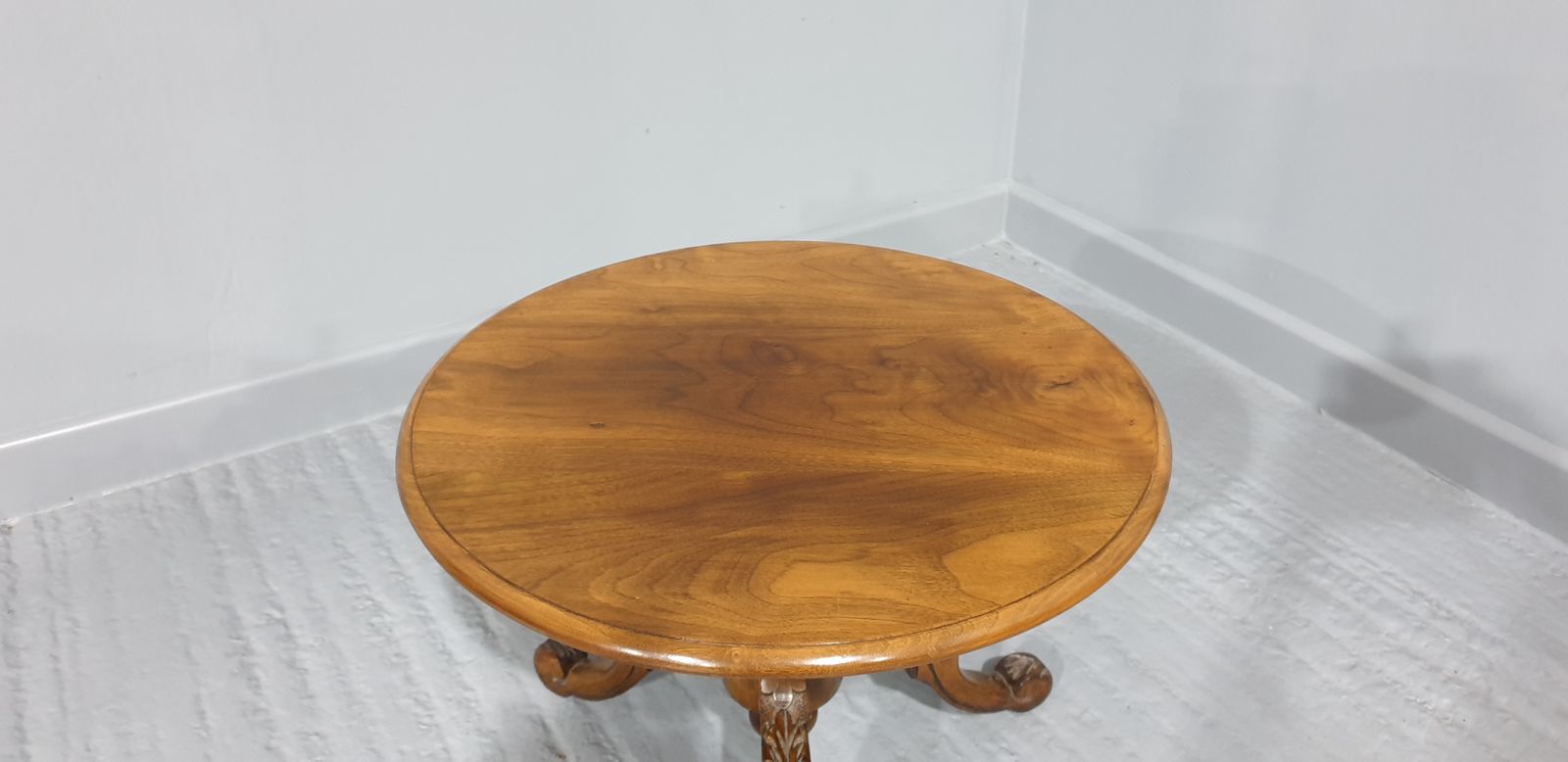 Lovely Walnut Coffee Lamp Table photo for sale