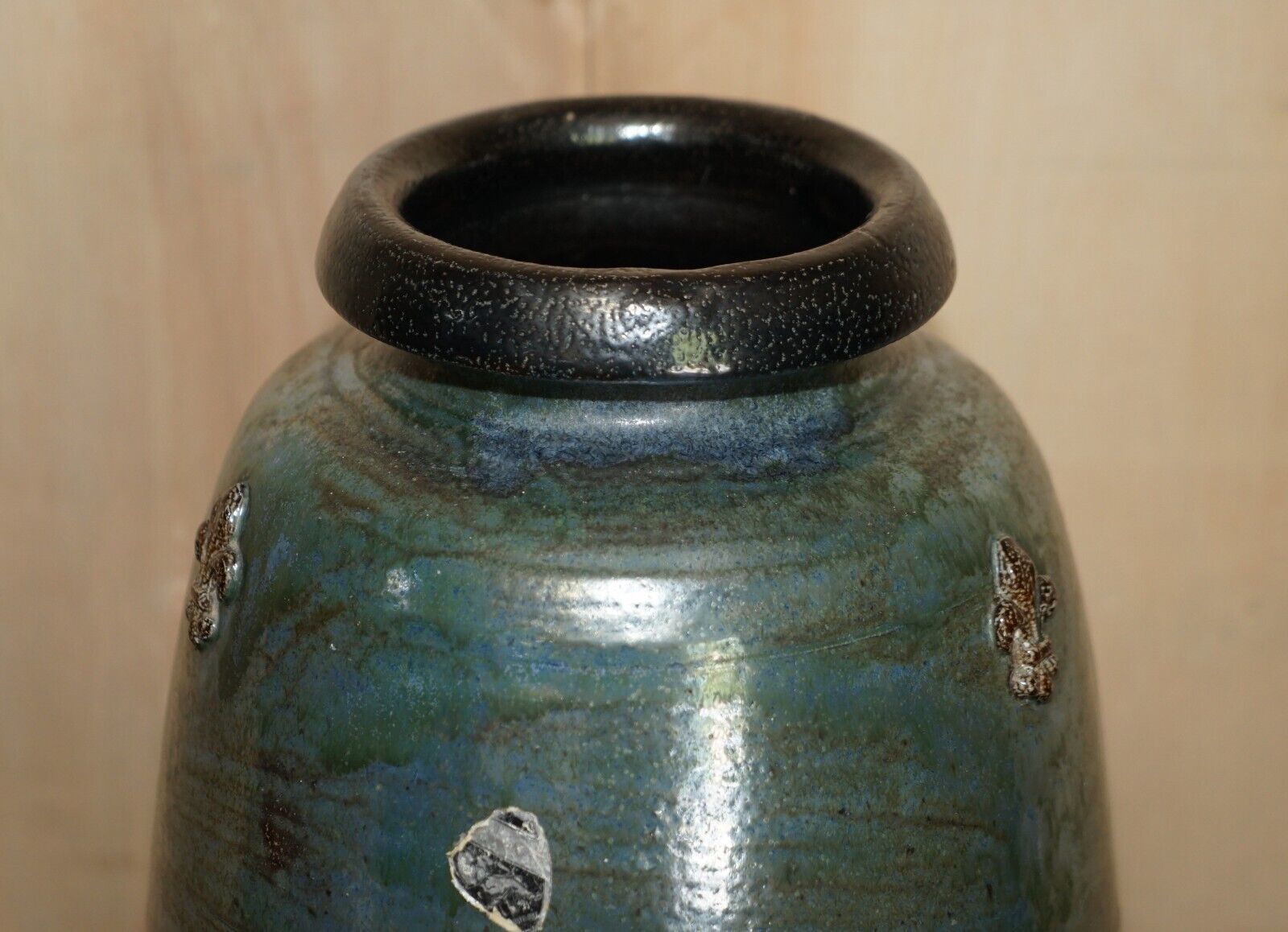 1 Of 3 Signed Roger Guerin 1930 Fleur De Lis Ceramic Stoneware Pottery Vase Pots photo vintage