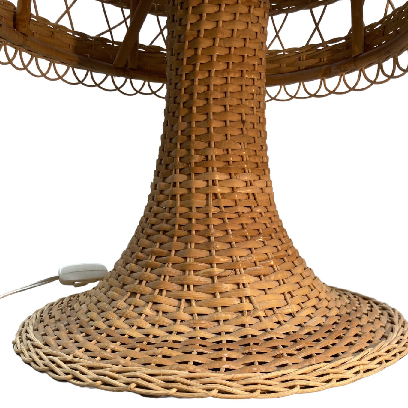 Rattan Wicker Mushroom Table Lamp1960s 1970s photo vinterior