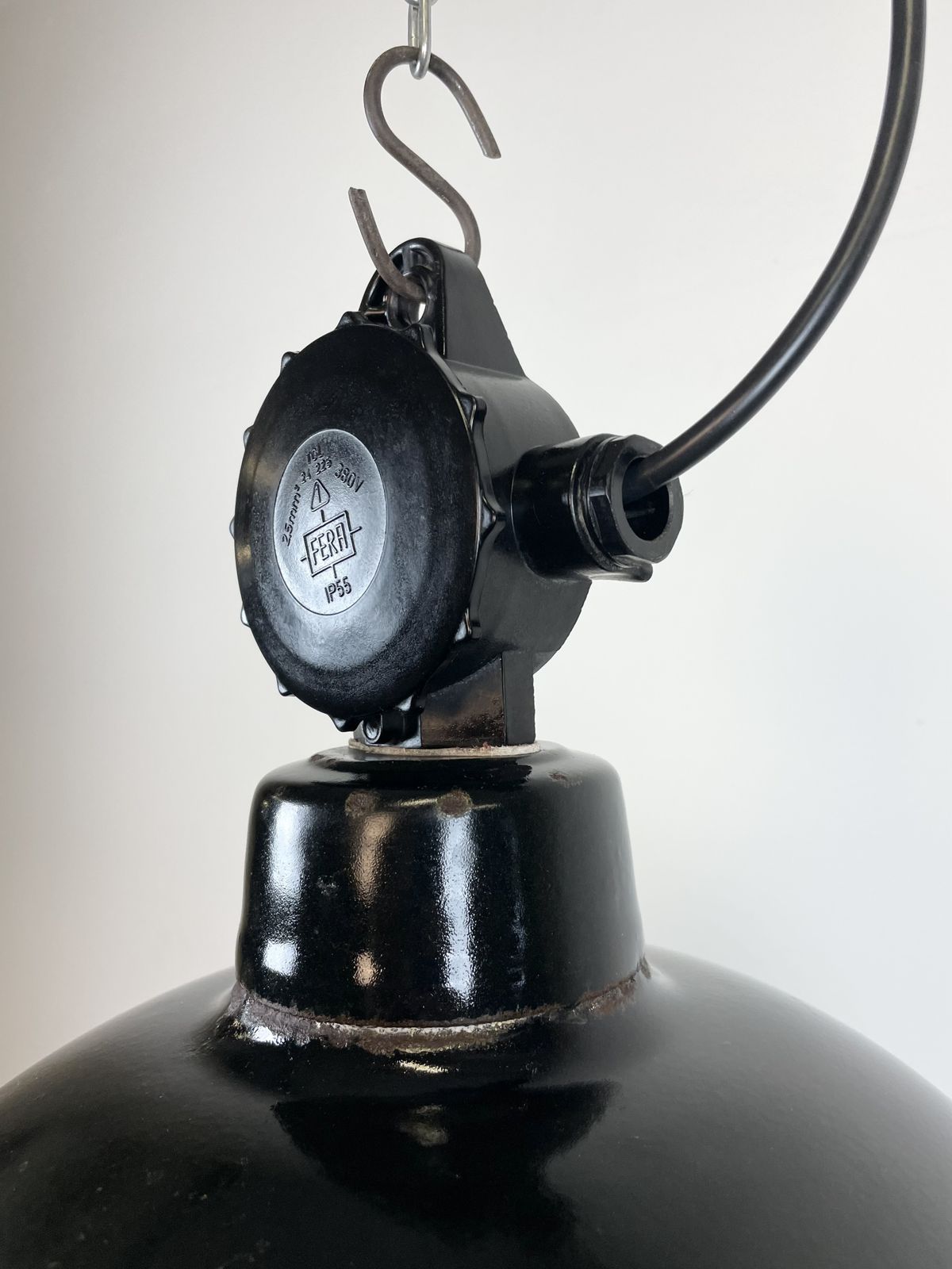 East German Enamel Factory Light By Lbd Veb Leuchtenbau Dresden, 1950s, 4x photo for sale