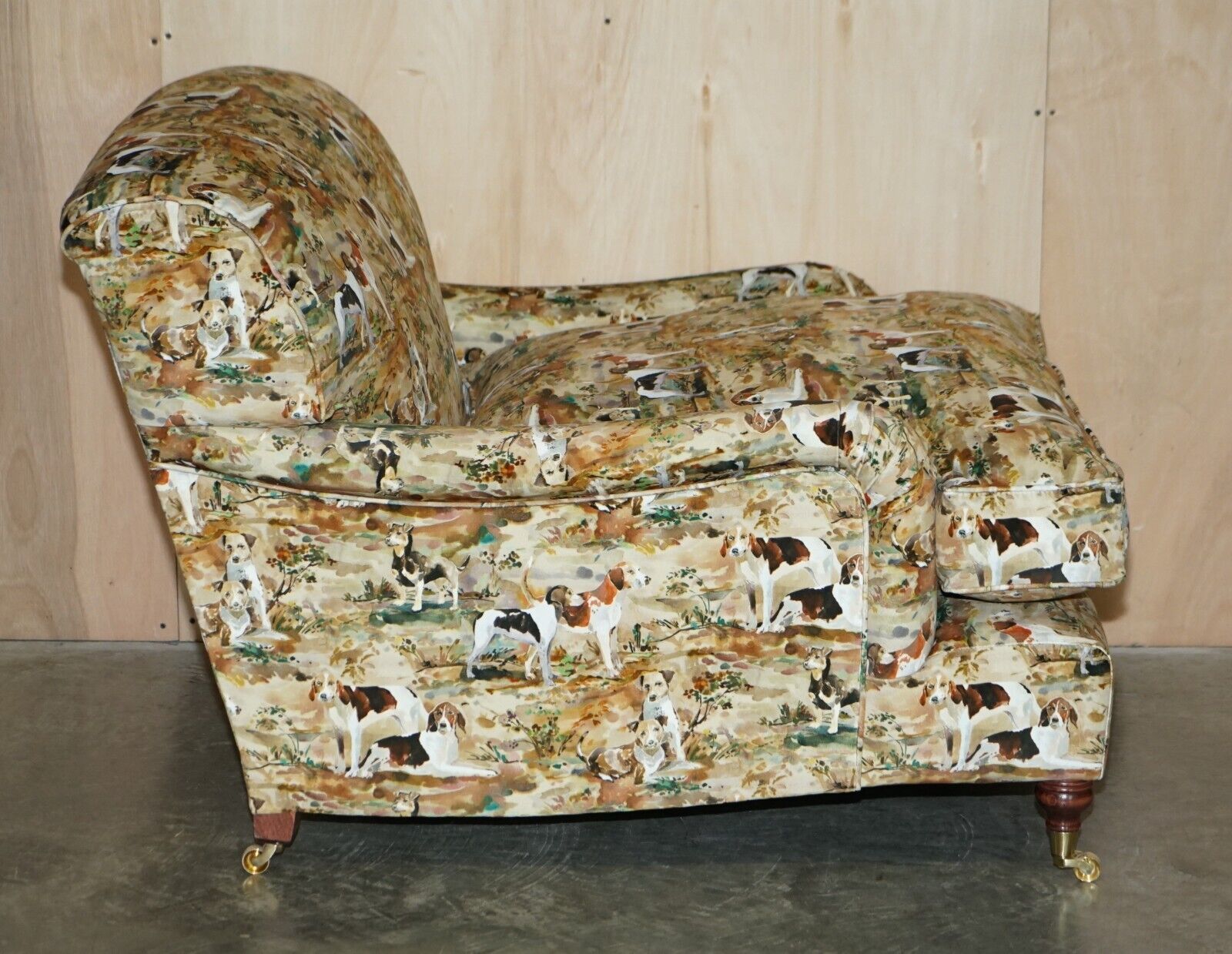 photo furniture New Pair Of Mulberry Custom Made Howard Love Seat Armchairs Hounds Silk Velvet