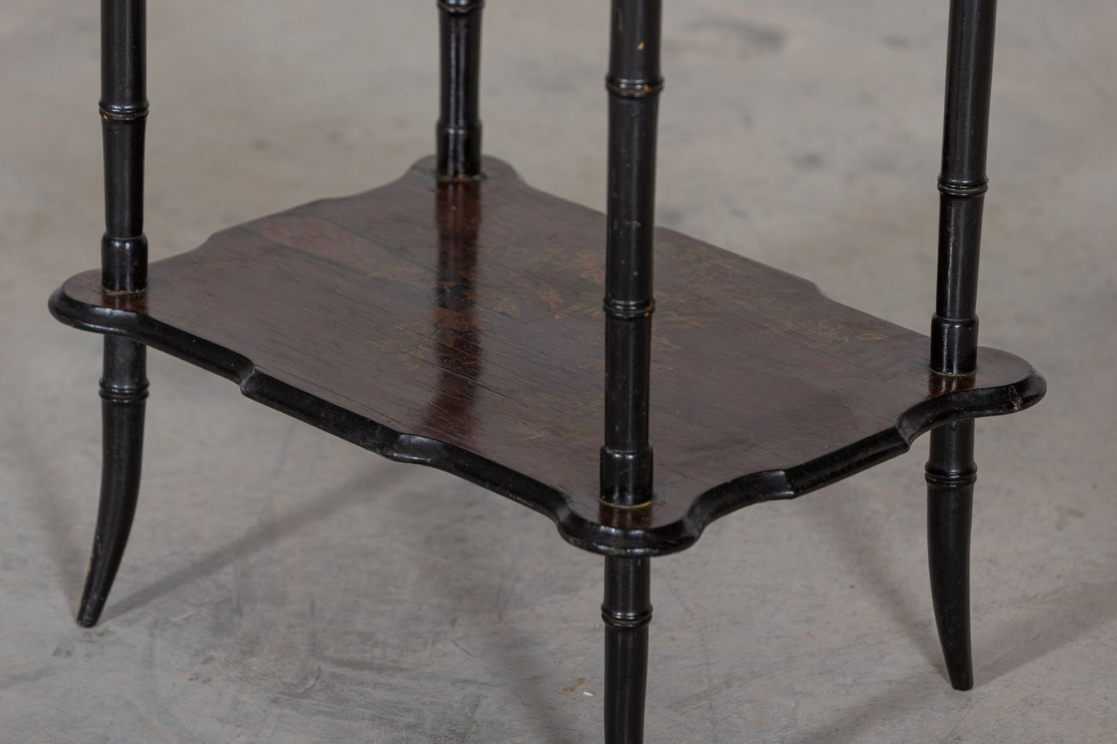 photo vinterior 19thc English Rosewood Chinoiserie Two Tier Side Table