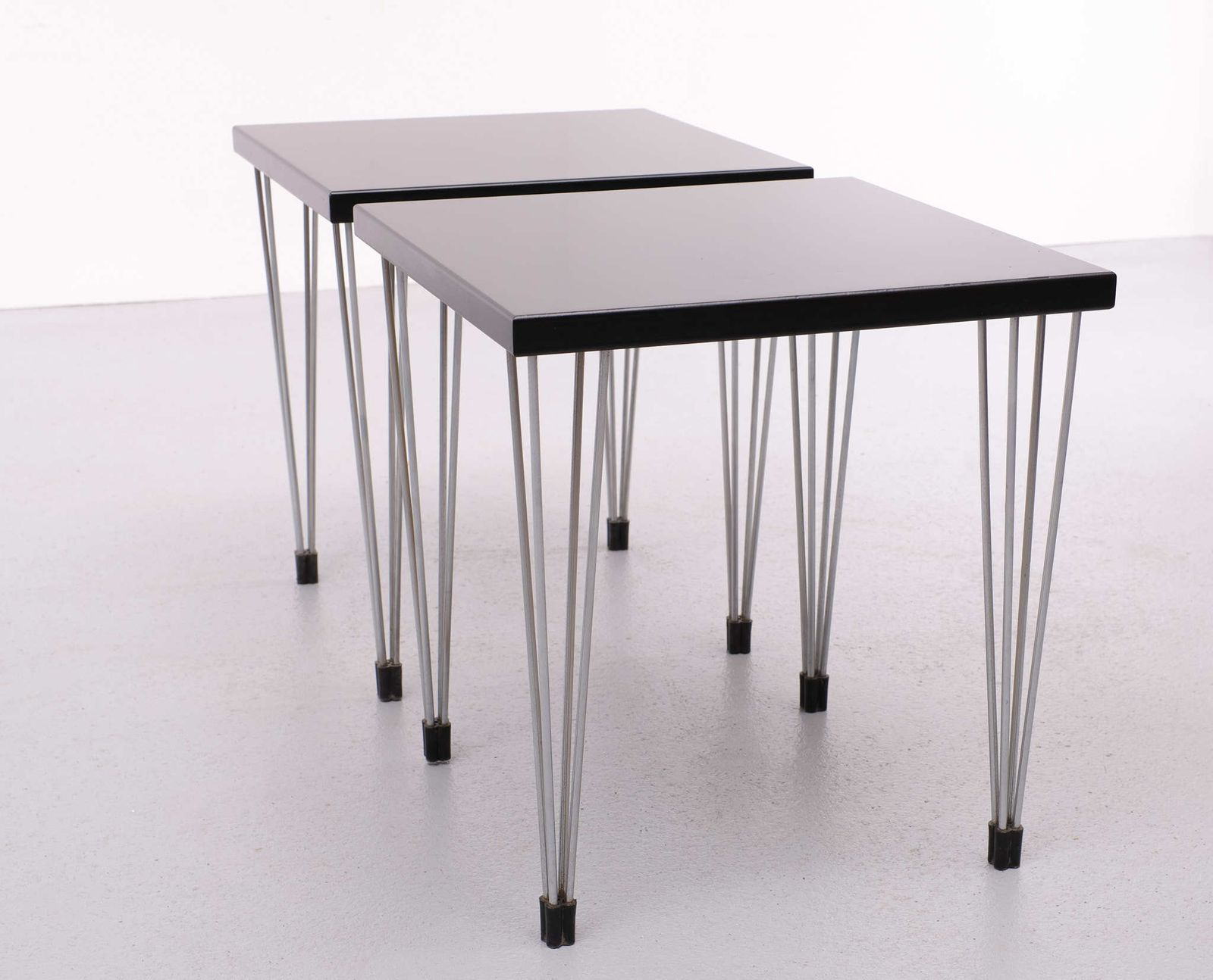 Two Scandinavian Hairpin Legs Side Tables 1970s photo vinterior