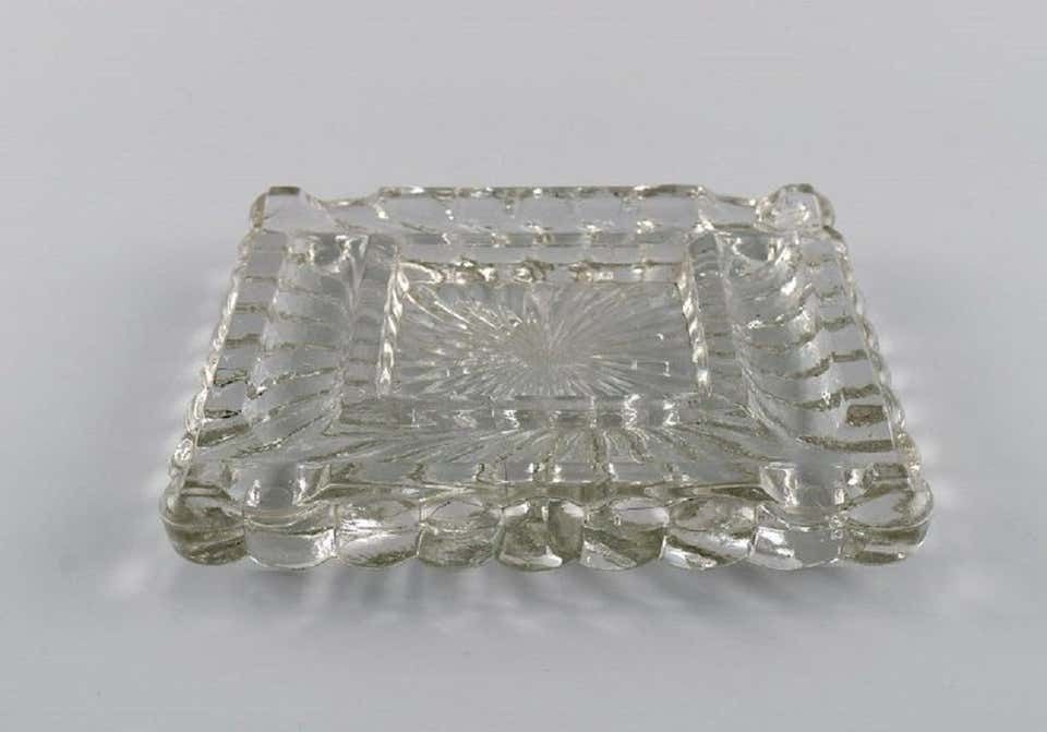 Baccarat, France, Square Art Deco Bowl / Dish In Clear Art Glass, 1930s / 40s photo furniture