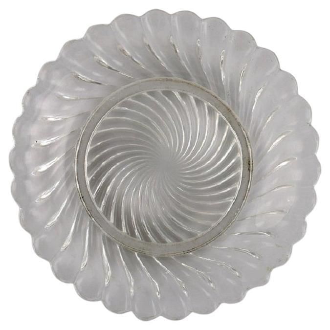 Baccarat, France, Round Art Deco Bowl / Dish In Clear Art Glass, 1930s / 40s