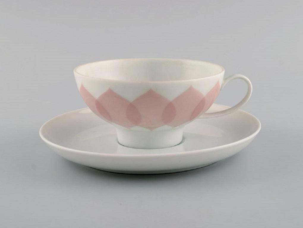 Bjørn Wiinblad For Rosenthal, Lotus Porcelain Service, 9 Teacups With Saucers photo furniture