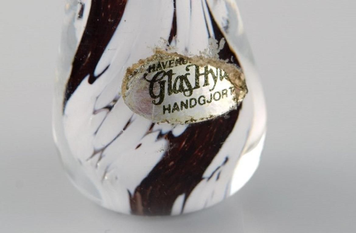 Smålandshyttan, Sweden. Eight Mushrooms In Mouth Blown Art Glass. 1960s / 70s photo vinterior