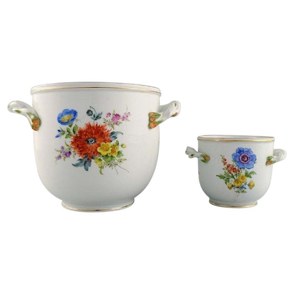 Meissen Wine Cooler And Vase In Hand Painted Porcelain With Flowers