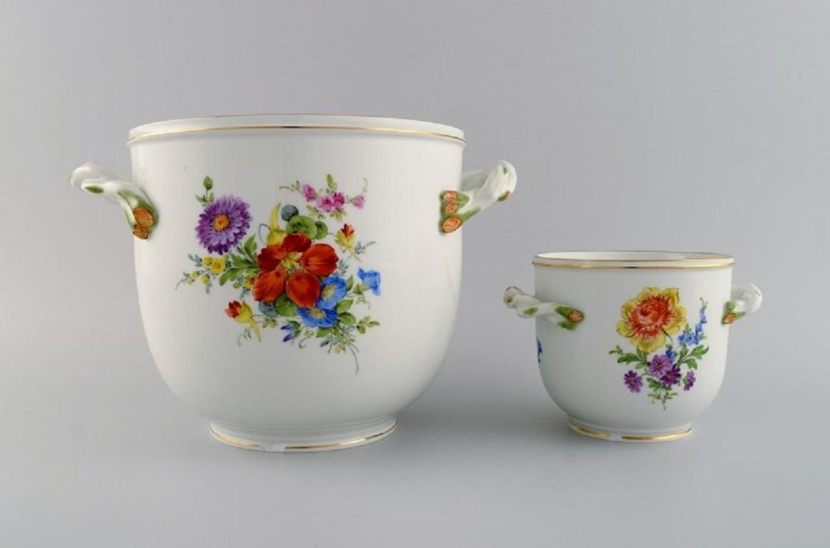 Meissen Wine Cooler And Vase In Hand Painted Porcelain With Flowers photo furniture