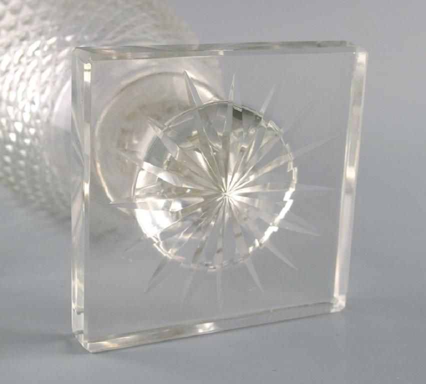 Baccarat, France, Art Deco Vase In Clear Crystal Glass, 1930s photo vinterior