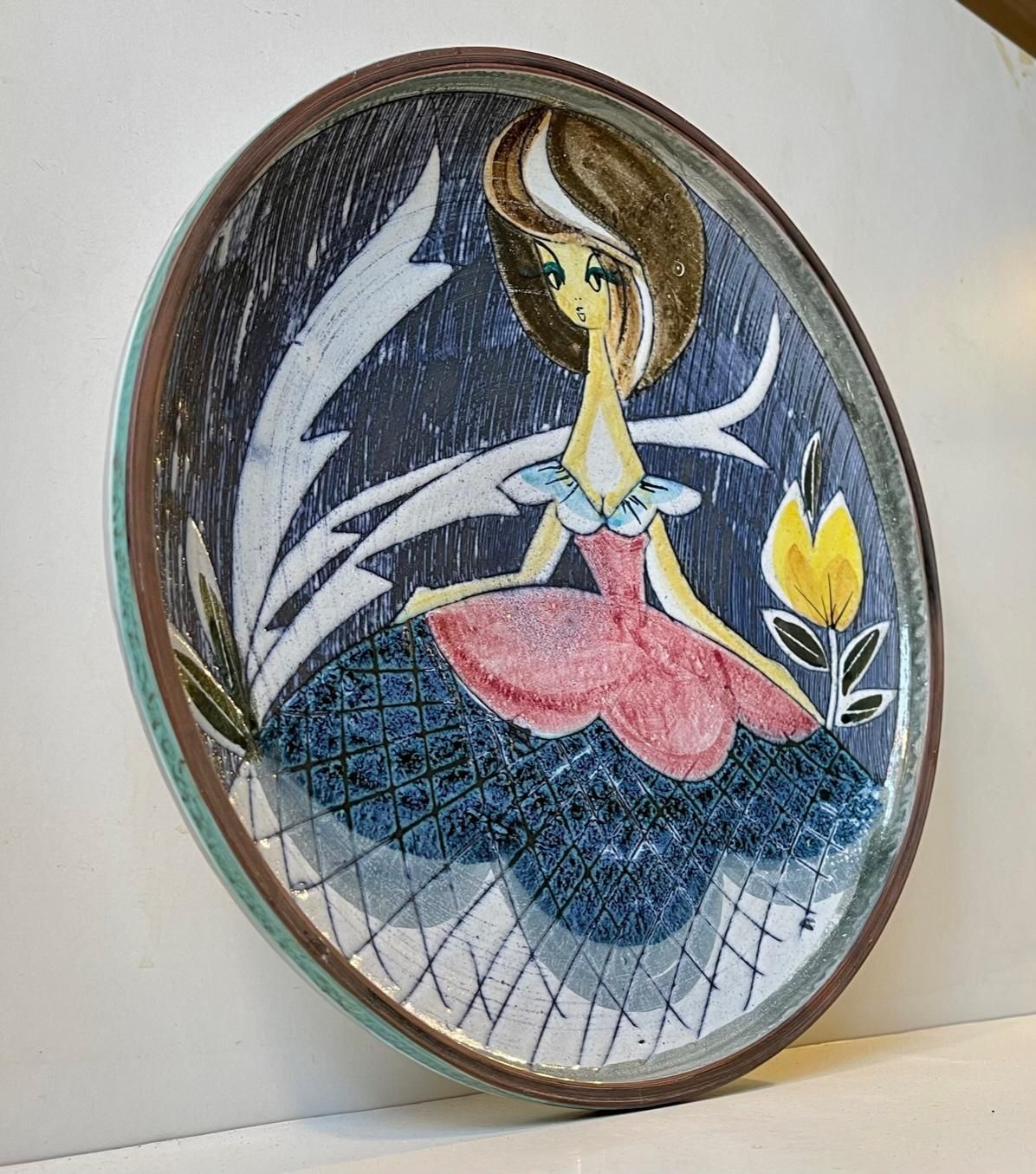 589.0 Art Pottery Sgrafitto Charger Or Wall Plaque By Tilgmans Sweden, 1950s photo