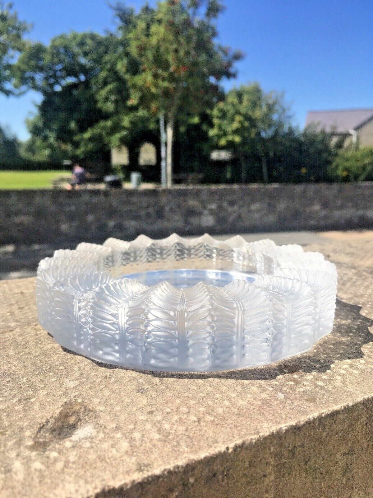 Beautiful C1945 1977 Signed Lalique France Jamaica Pattern Ashtray Dish After Rene photo furniture